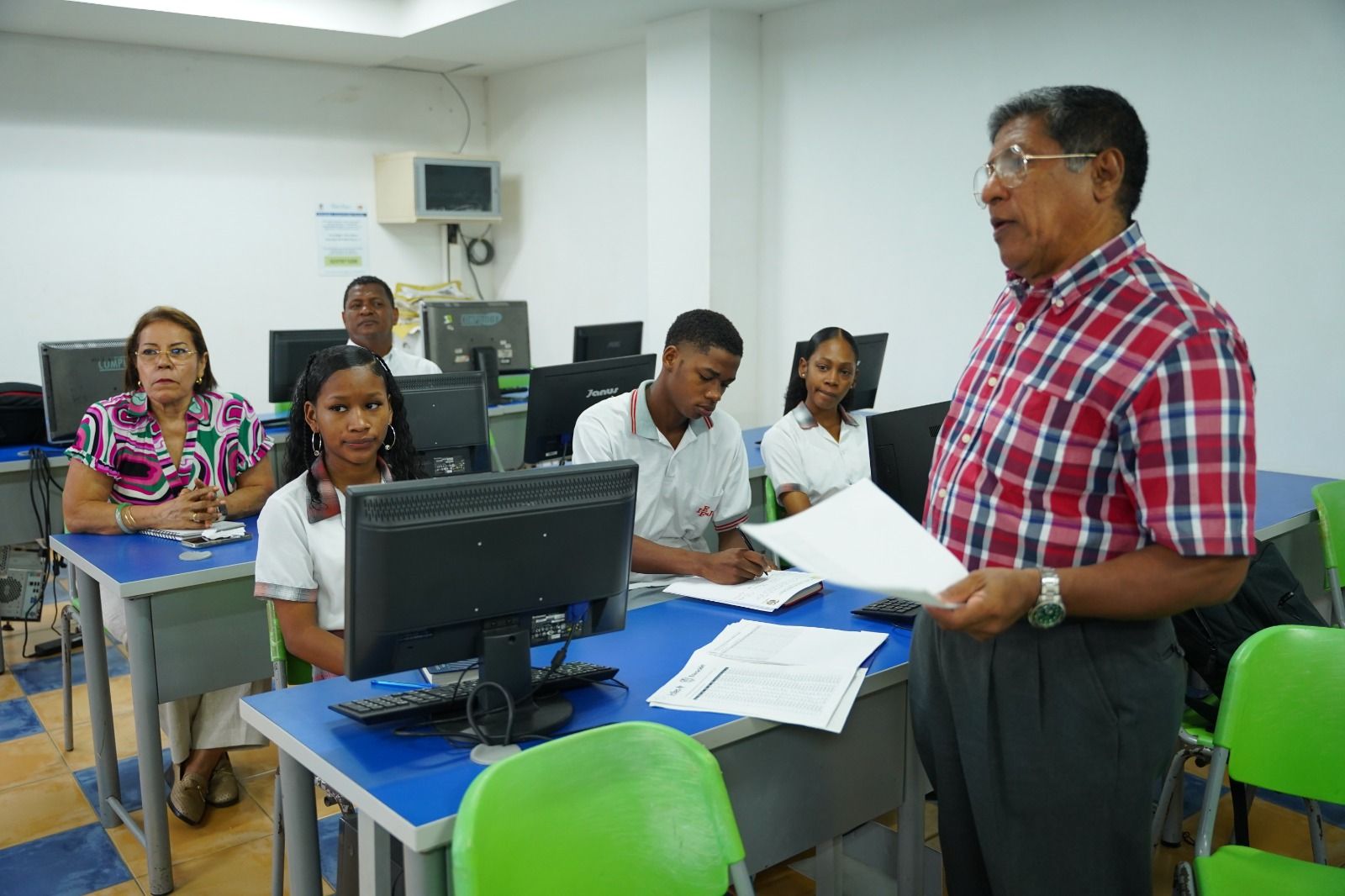 Estudiantes de 5o y 9o serán evaluados por el Ministerio del Ramo en varias áreas