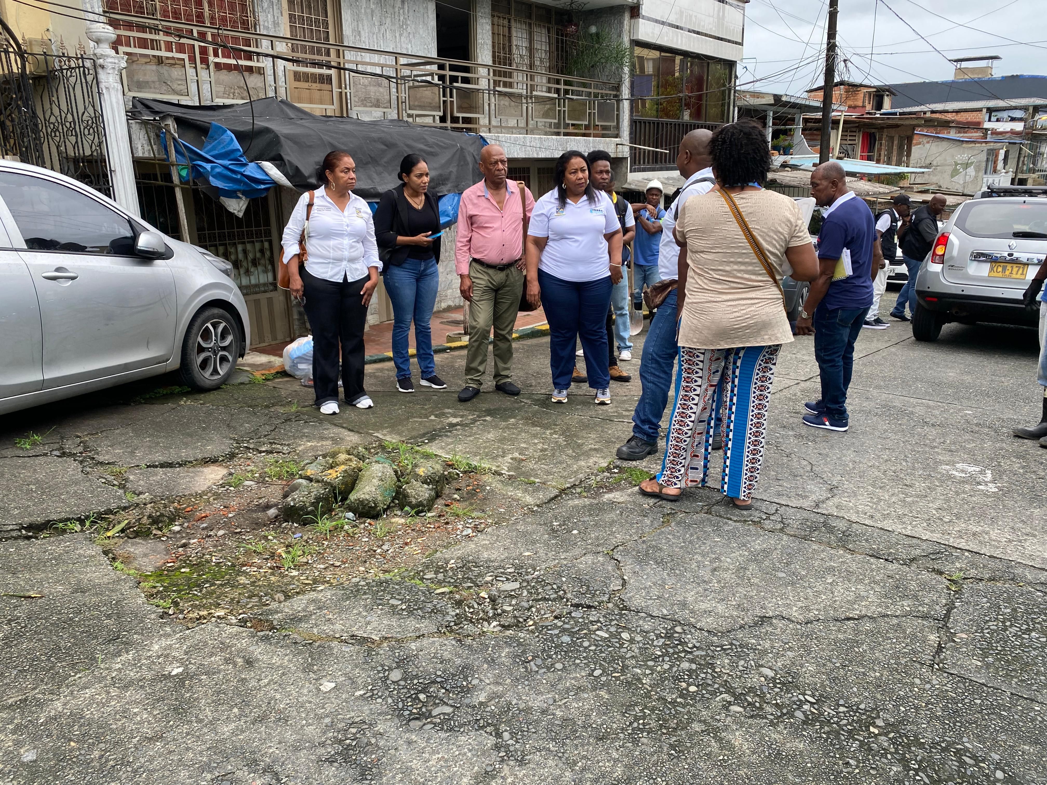Instituciones del Distrito atienden problemática de infraestructura en la Comuna 11