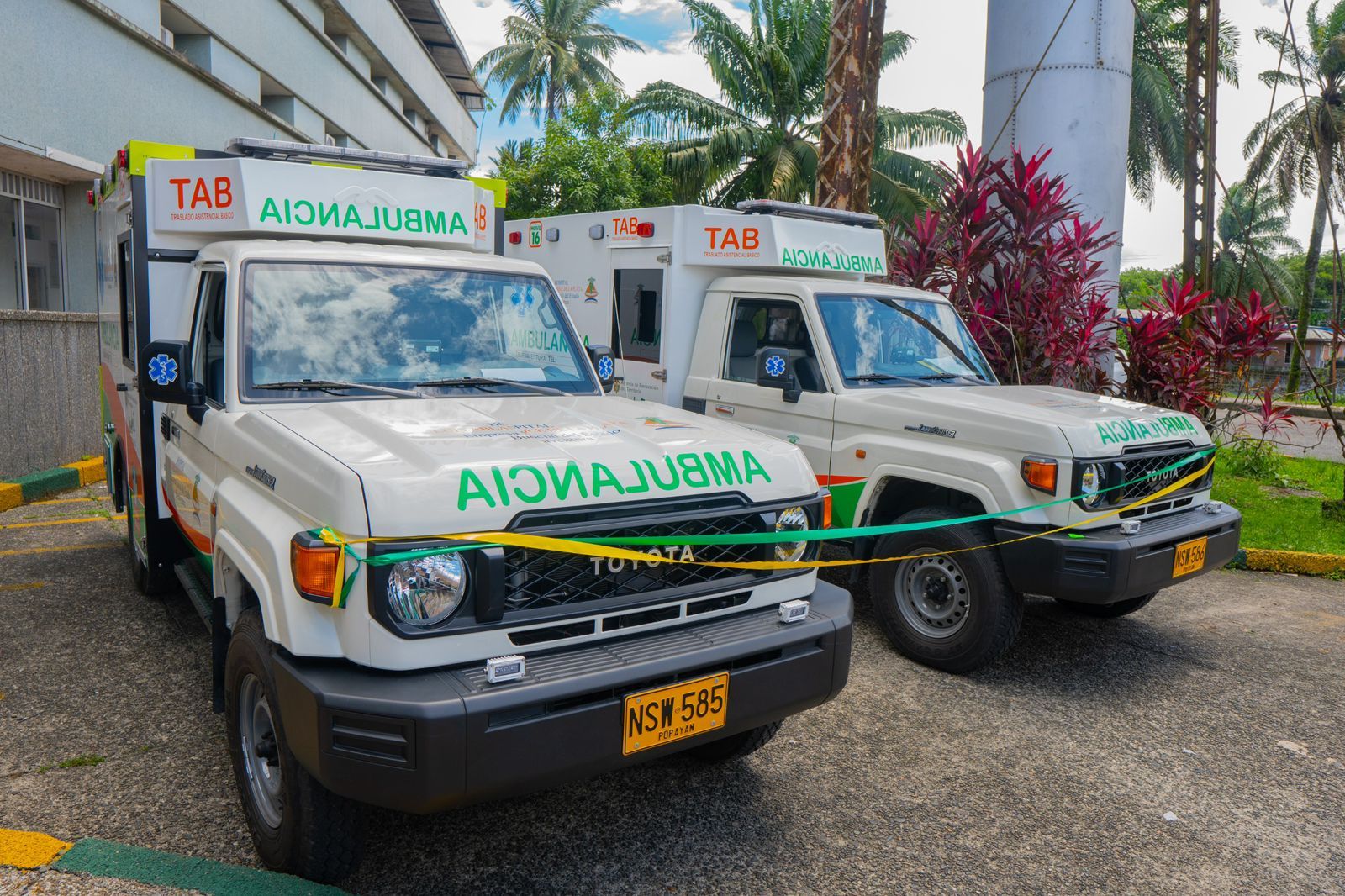 Buenaventura garantiza atención médica oportuna con la llegada de dos ambulancias