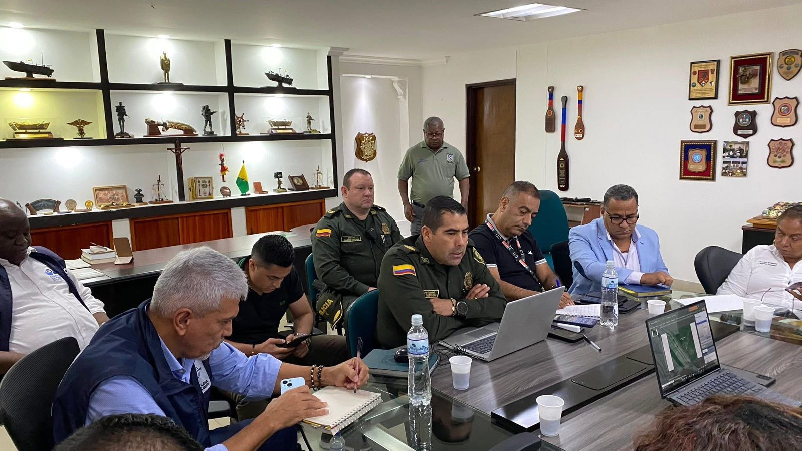 Recompensa de $50 millones y refuerzo total de la seguridad en Buenaventura: anuncios tras Consejo de Seguridad