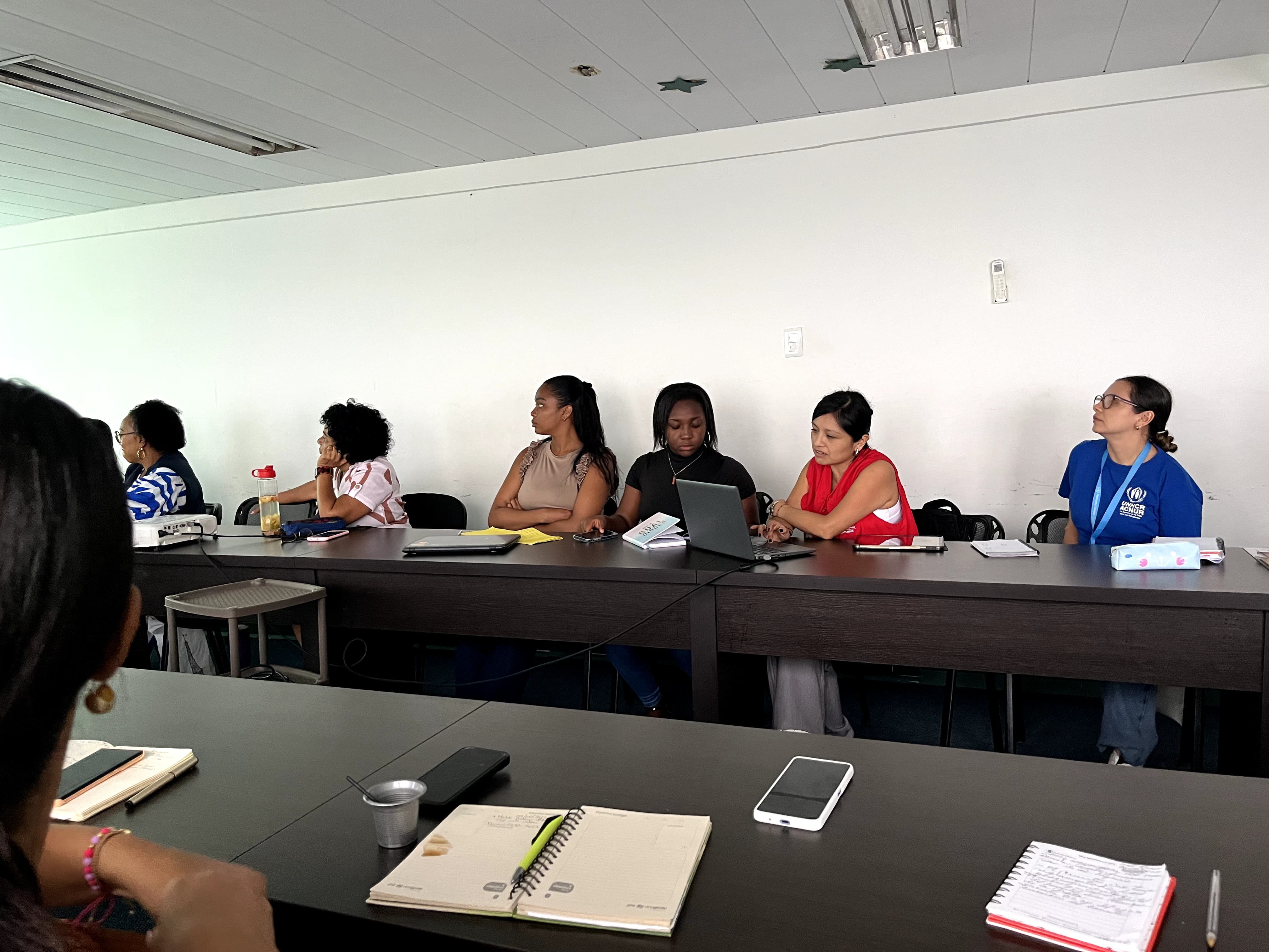 Se estudian estrategias para evitar la revictimización de mujeres víctimas de violencia basada en género en Buenaventura