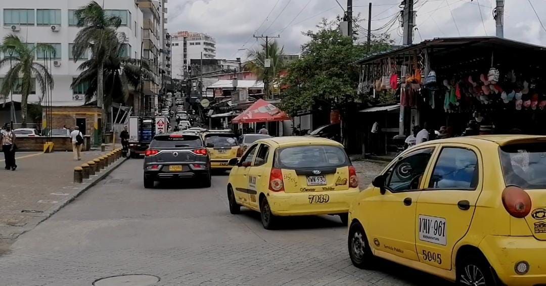 Implementación de medidas de pico y placa en Buenaventura para mejorar la movilidad y reducir la contaminación