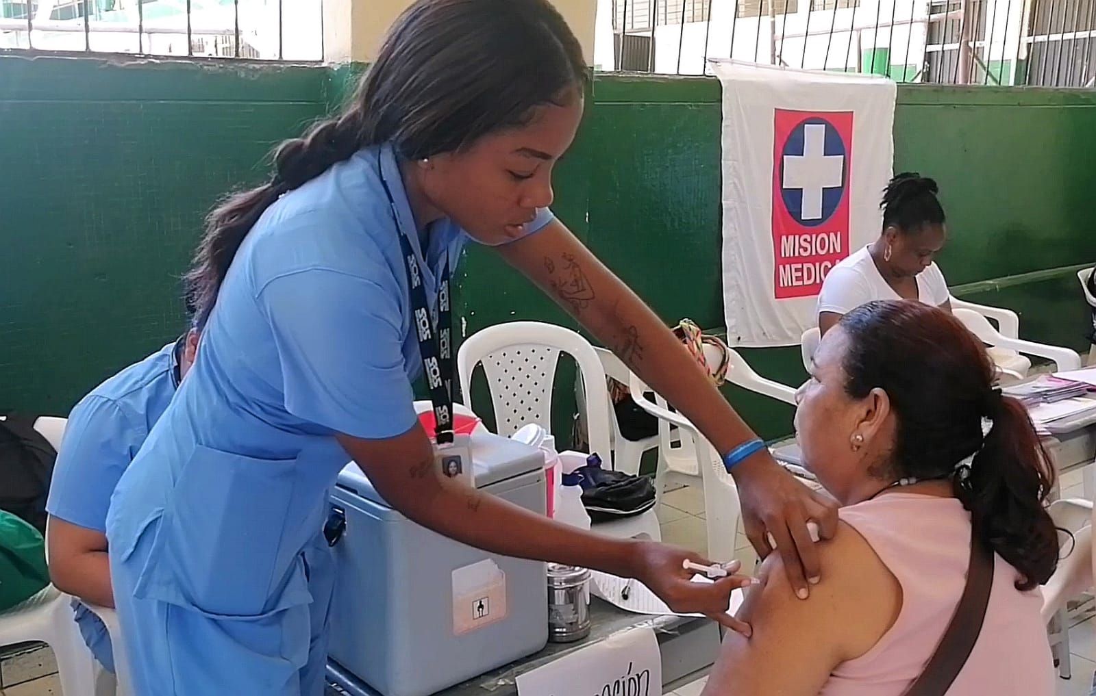 Población migrante venezolana en Buenaventura recibió oferta institucional en Salud