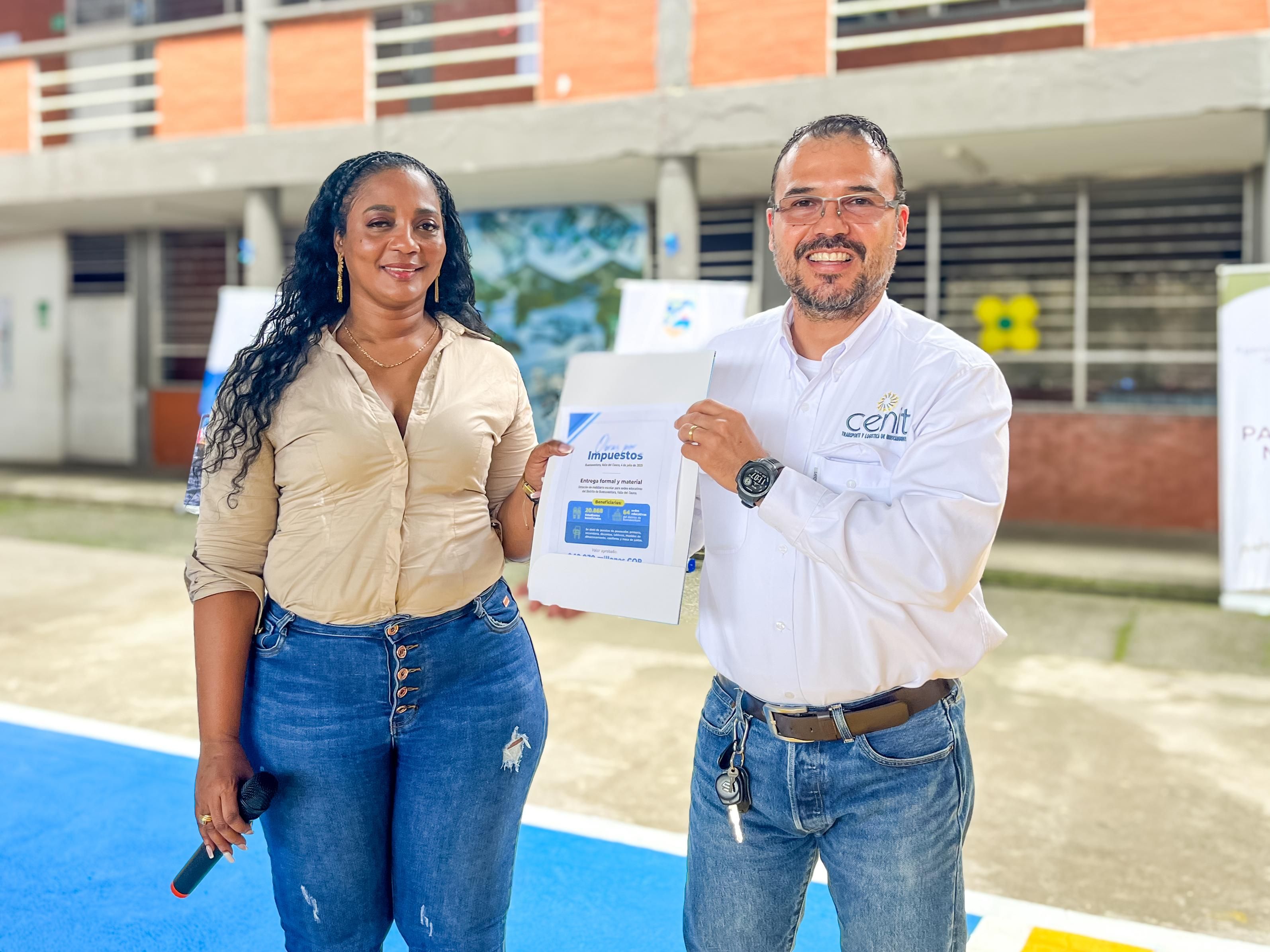 Alcaldía y CENIT hicieron cierre de la primera etapa del convenio de entrega de mobiliario escolar en BuenaventuraF