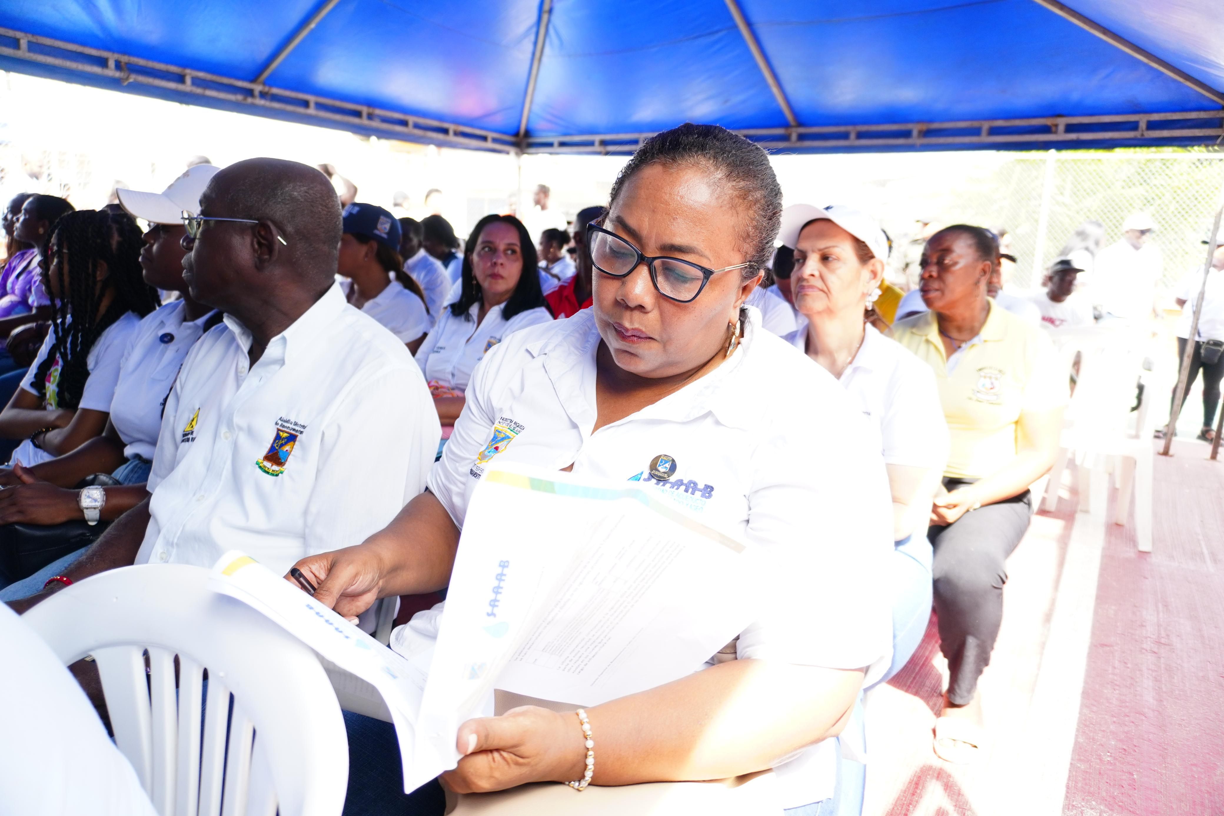 Alcaldesa Ligia del Carmen Córdoba asume compromisos con habitantes de la Comuna 3 al término de un nuevo Consejo de Gobierno a la Calle