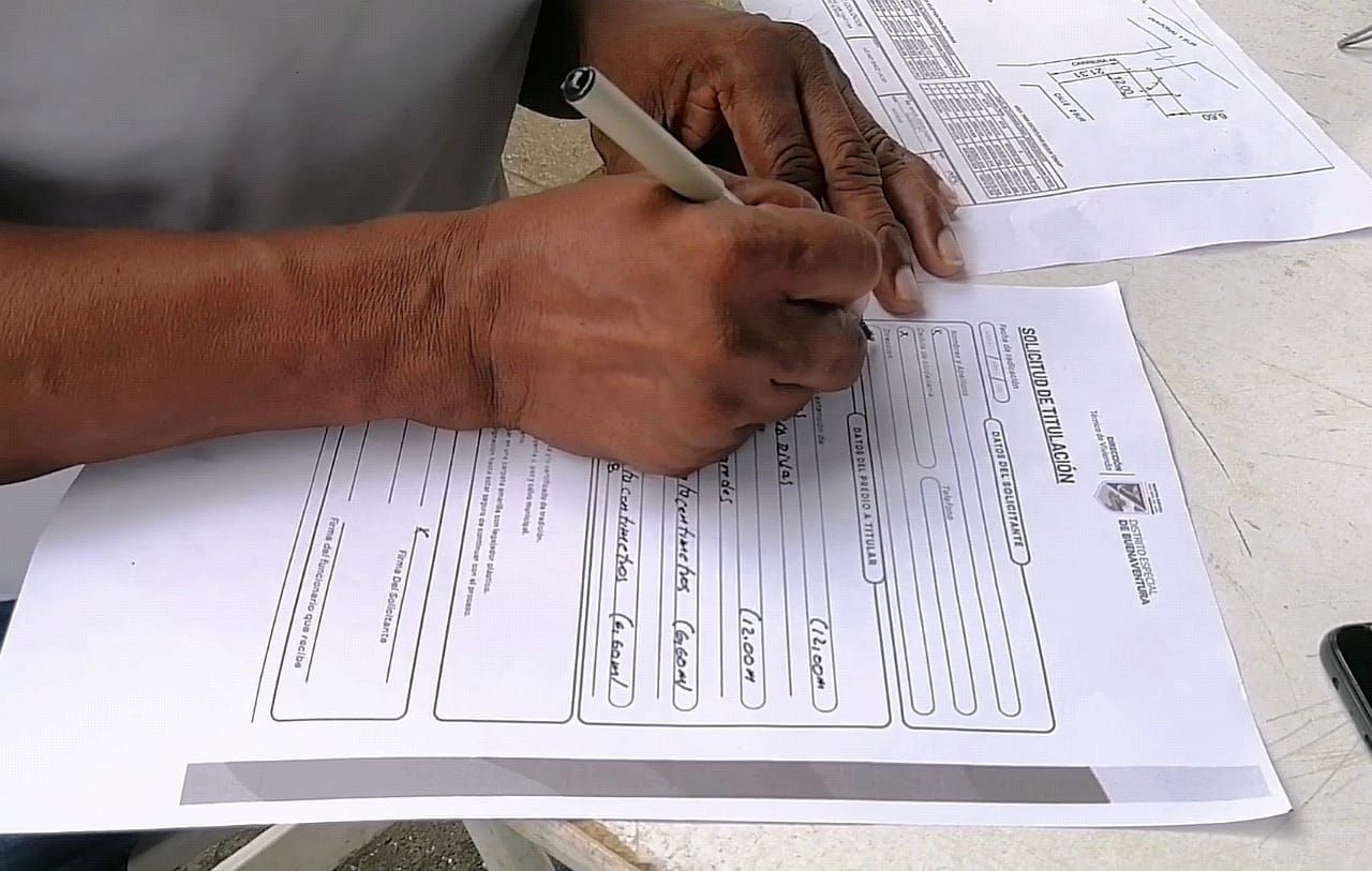 Buenaventura fortalece el derecho a la vivienda con jornada de asesoría para titulación de predios