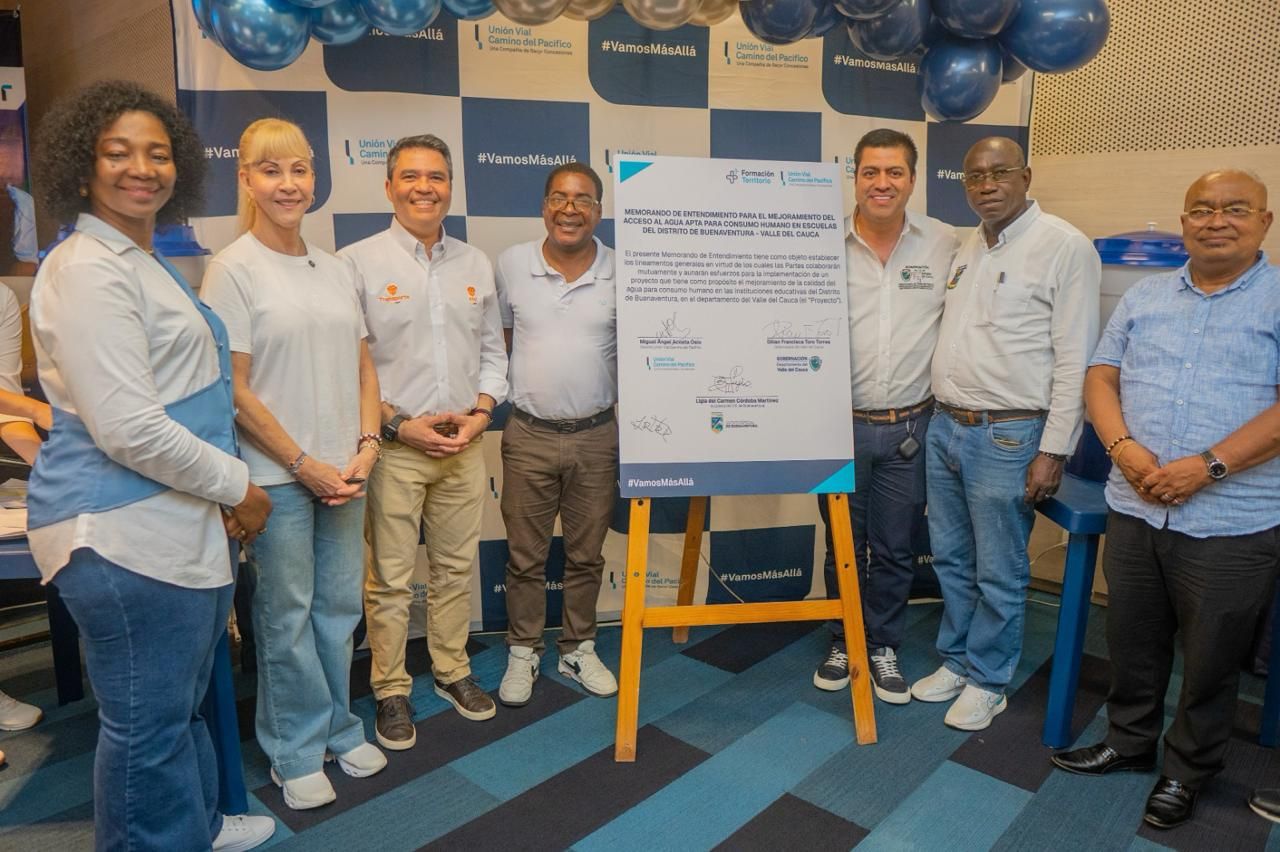 250 filtros de agua para escuelas y proyectos educativos así avanza Buenaventura con apoyo institucional