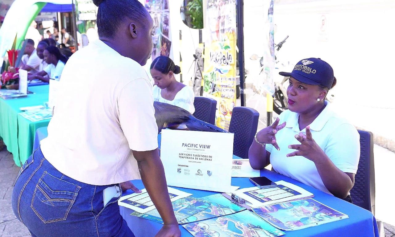 Buenaventura impulsa el turismo y la economía local con Feria Empresarial por la Temporada de Ballenas