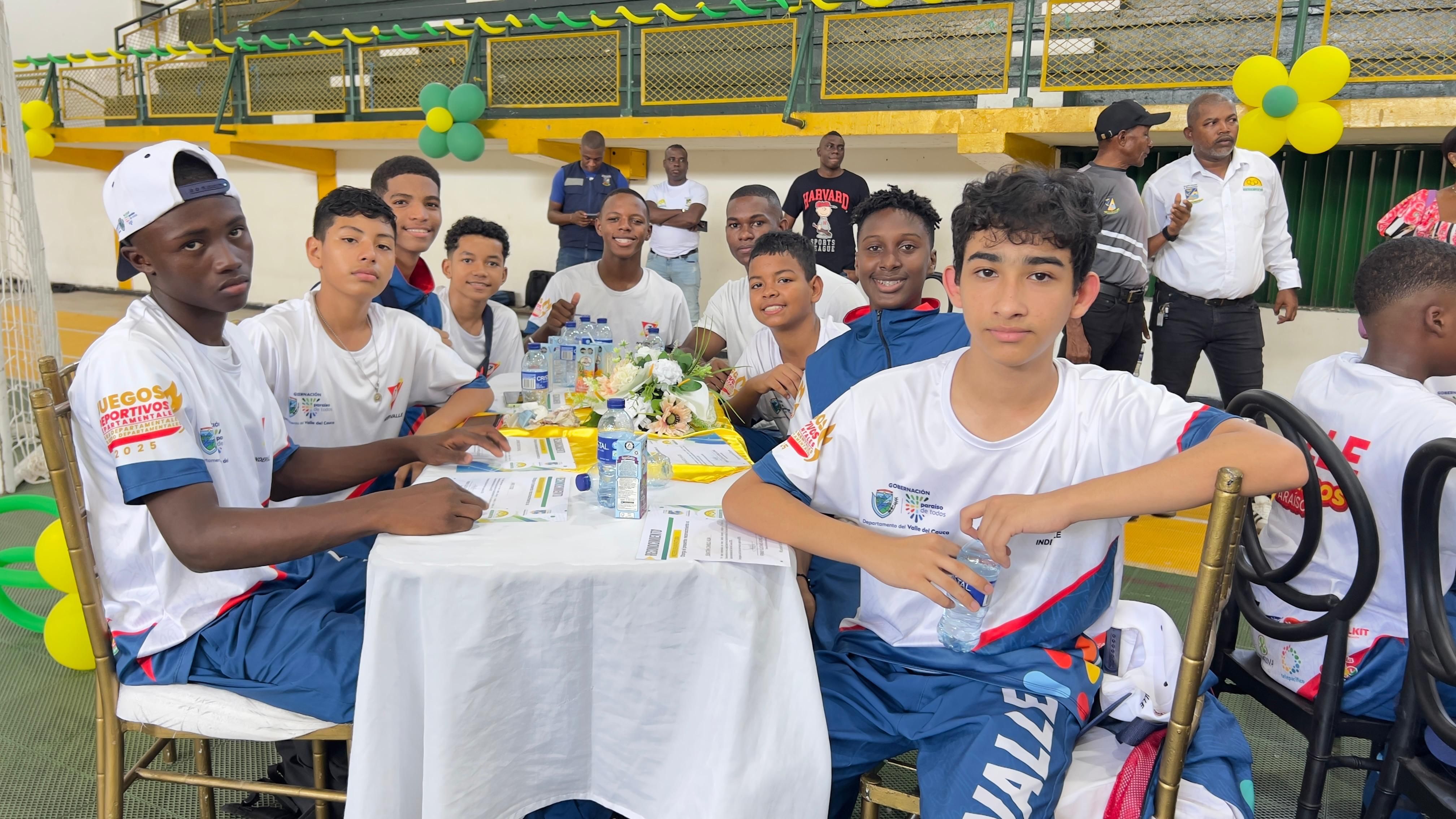 Buenaventura celebra con honores a sus triunfadores en los Juegos Departamentales 2024-2025