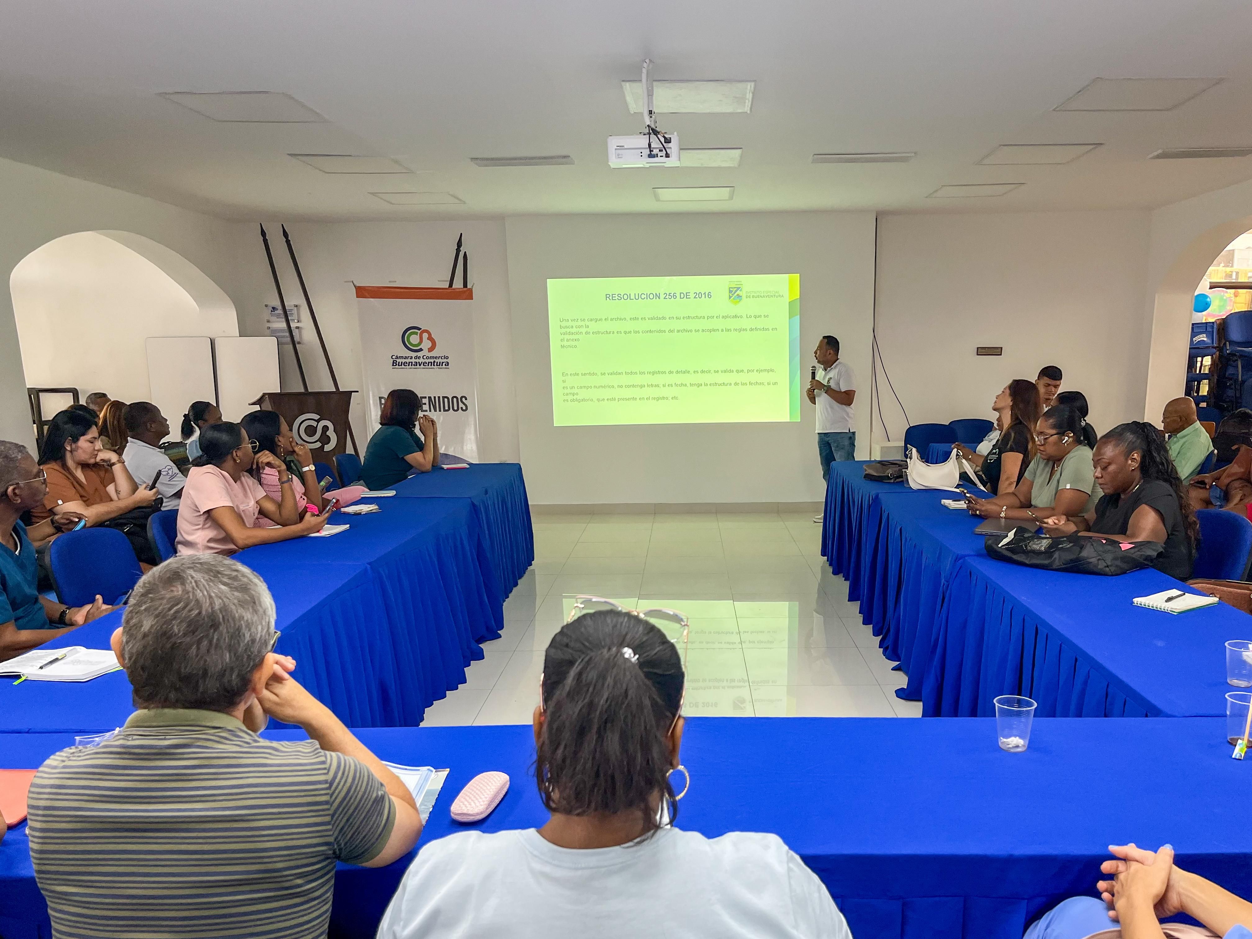 Buenaventura fortalece su sistema de salud con capacitación masiva a prestadores de servicios