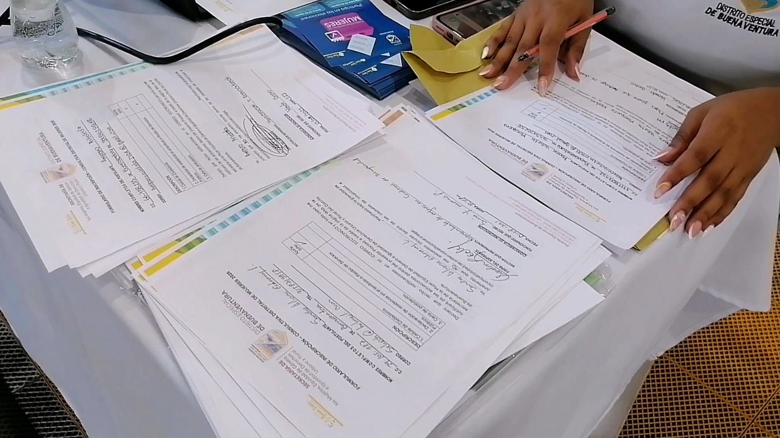 18 mujeres integrarán la nueva Consultiva Distrital de Mujeres de Buenaventura para el periodo 2025-2027