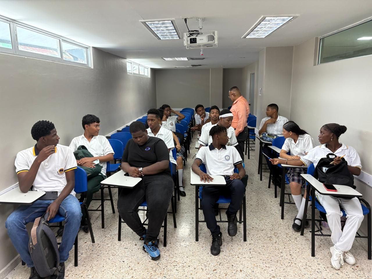 Contralores y Personeros conocieron aspectos relevantes del Programa de Alimentación Escolar