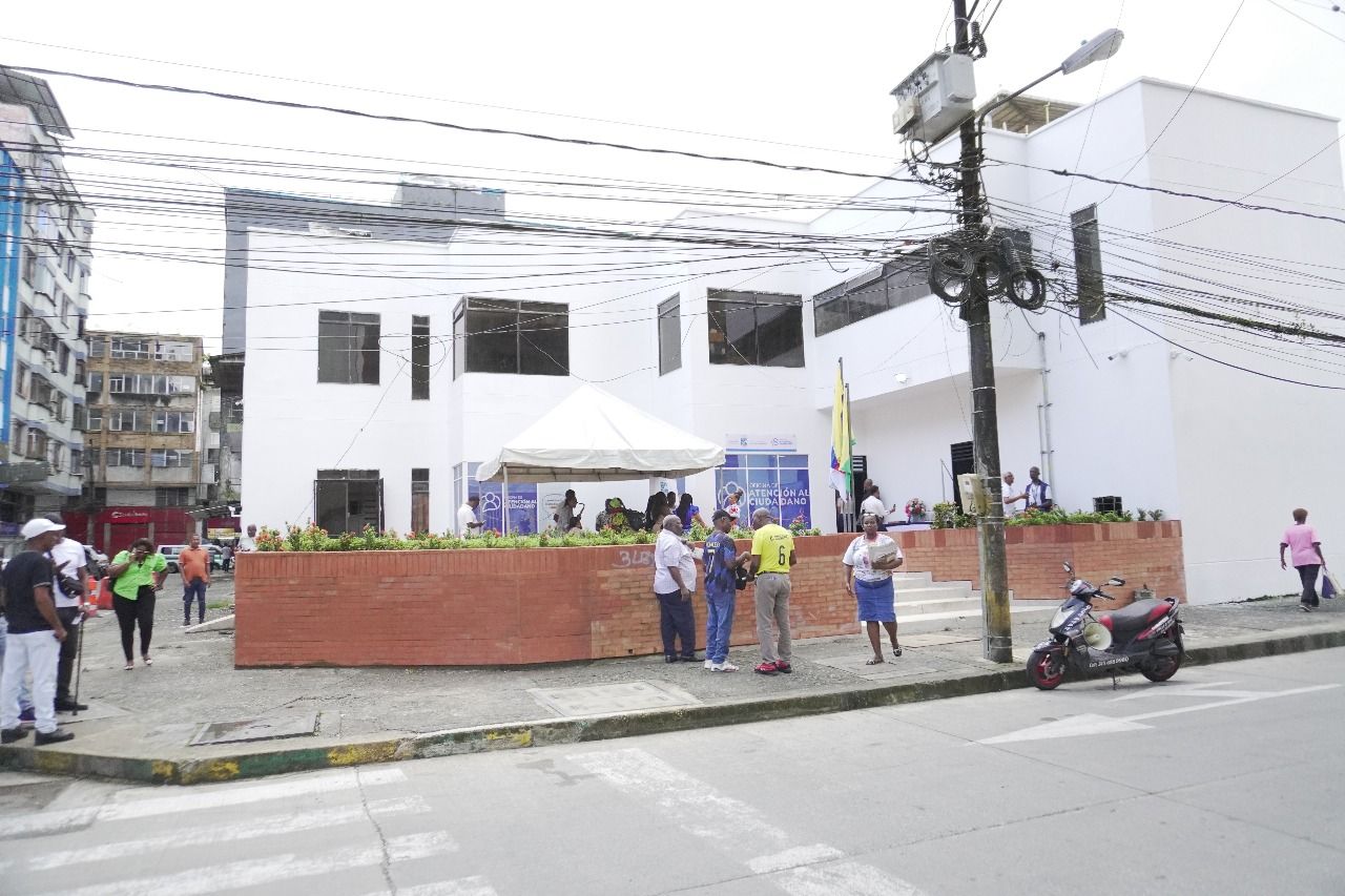 Cerca de 200 personas han sido atendidas en la nueva Oficina de Atención al Ciudadano de la Alcaldía de Buenaventura