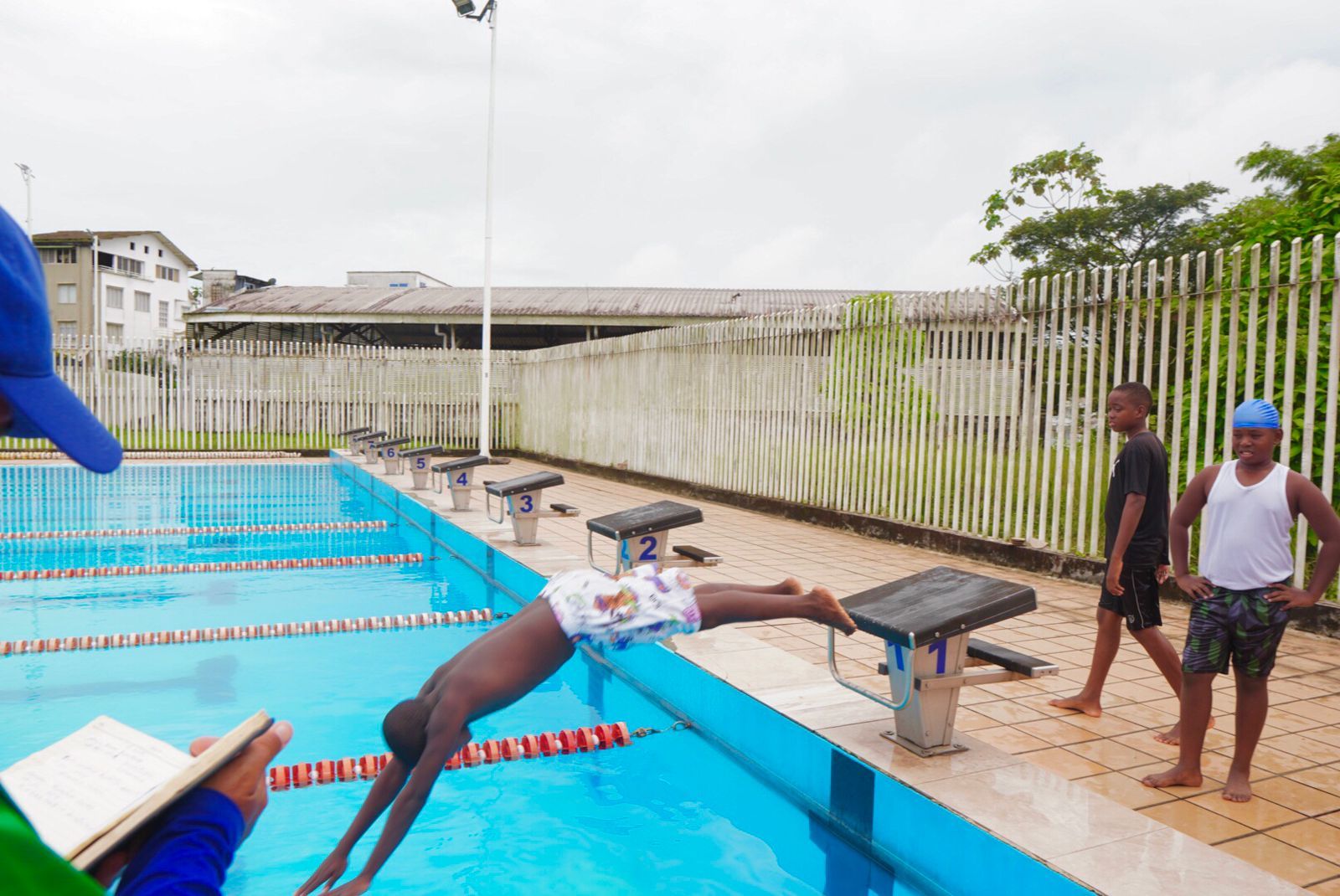 Festival de Semilleros Deportivos de natación reunió a niños y jóvenes en el Polideportivo El Cristal