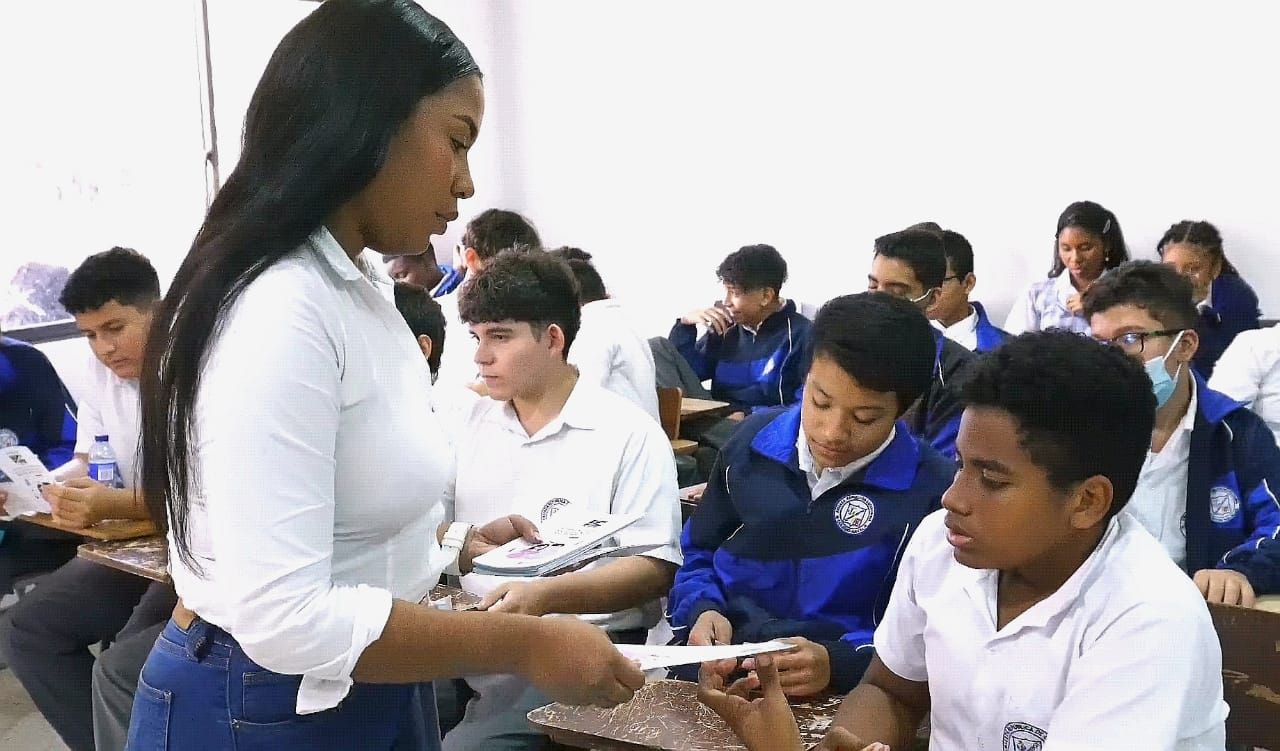 Buenaventura lanza la Semana Andina 2025 para fortalecer la autonomía de jóvenes en salud sexual y reproductiva