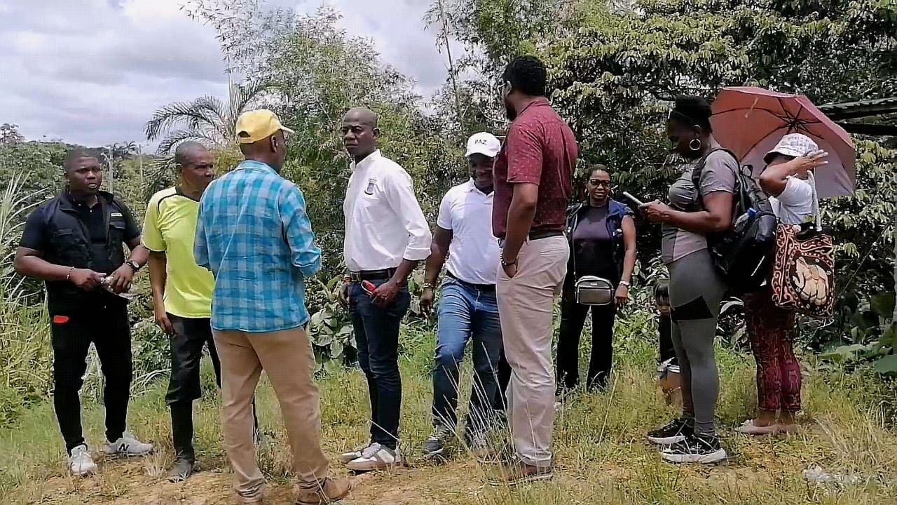 Alcaldía Distrital y comunidad de la Comuna 12 avanzan en diagnóstico para la construcción de los Ecos Barrios de Paz