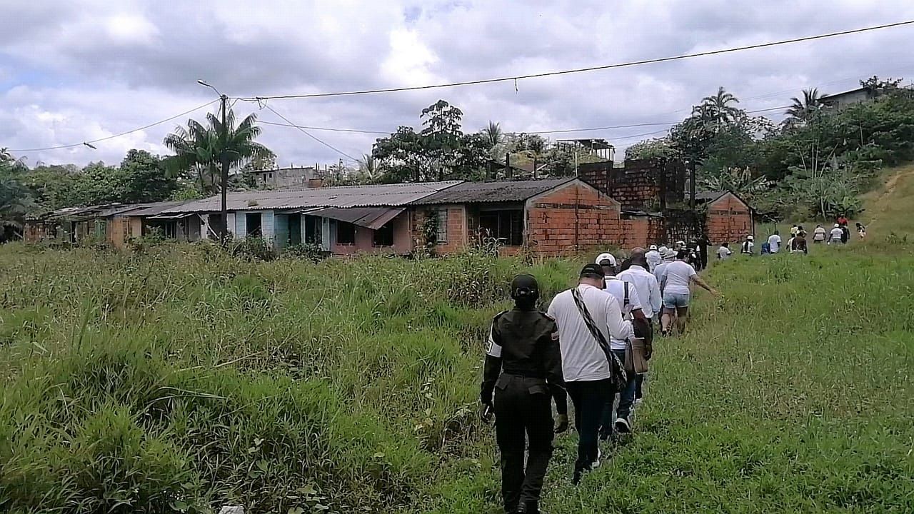Alcaldía Distrital y comunidad de la Comuna 12 avanzan en diagnóstico para la construcción de los Ecos Barrios de Paz