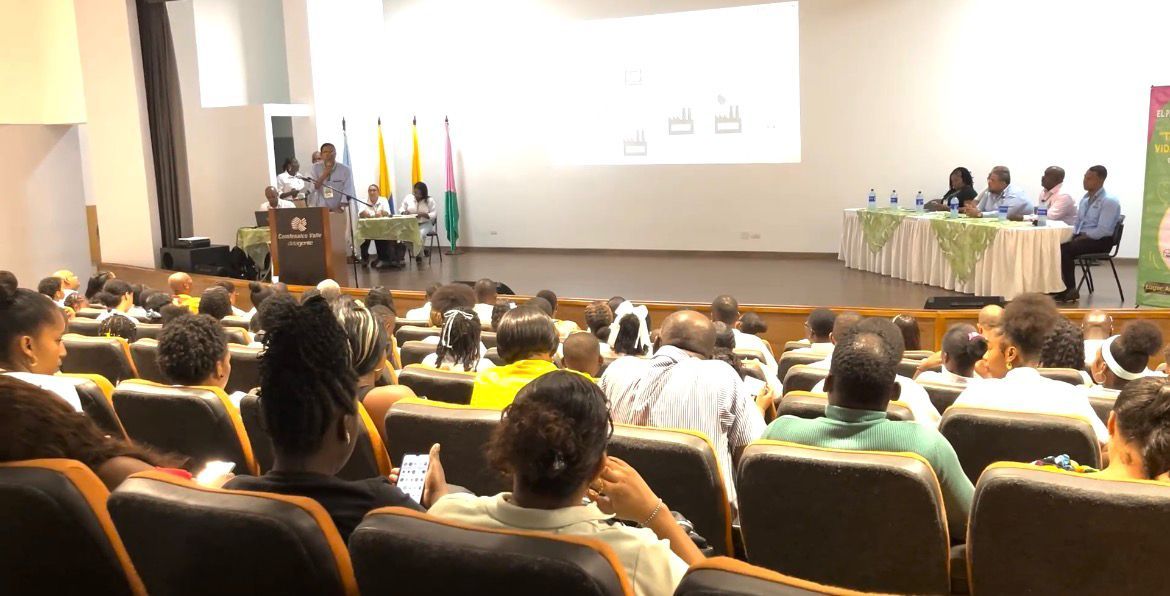 Colegio Pascual de Andagoya presentó en Foro Educativo los nuevos énfasis que piensa implementar en la media técnica