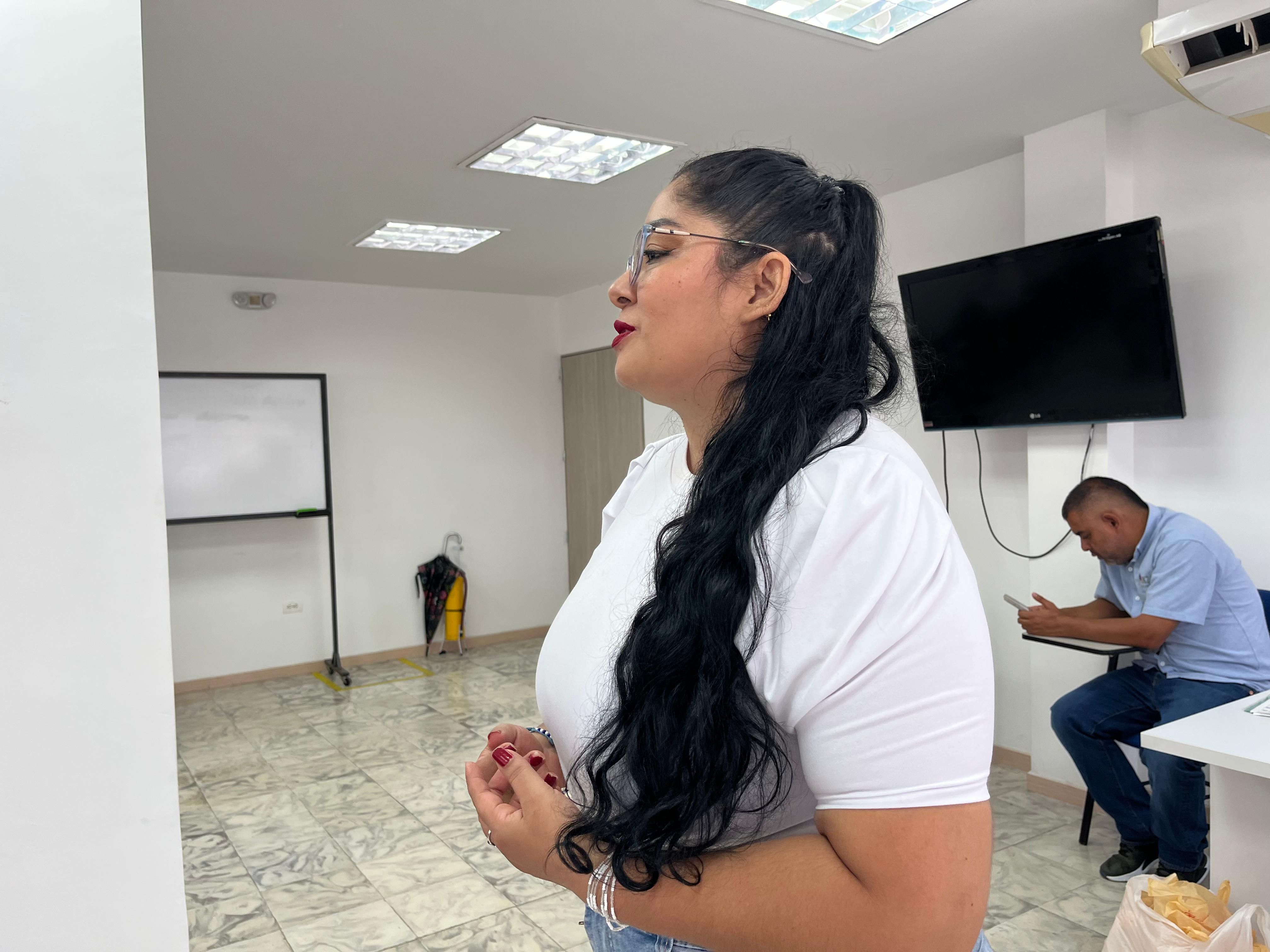 Emprendedoras de Buenaventura fortalecen sus negocios con apoyo de la Alcaldía