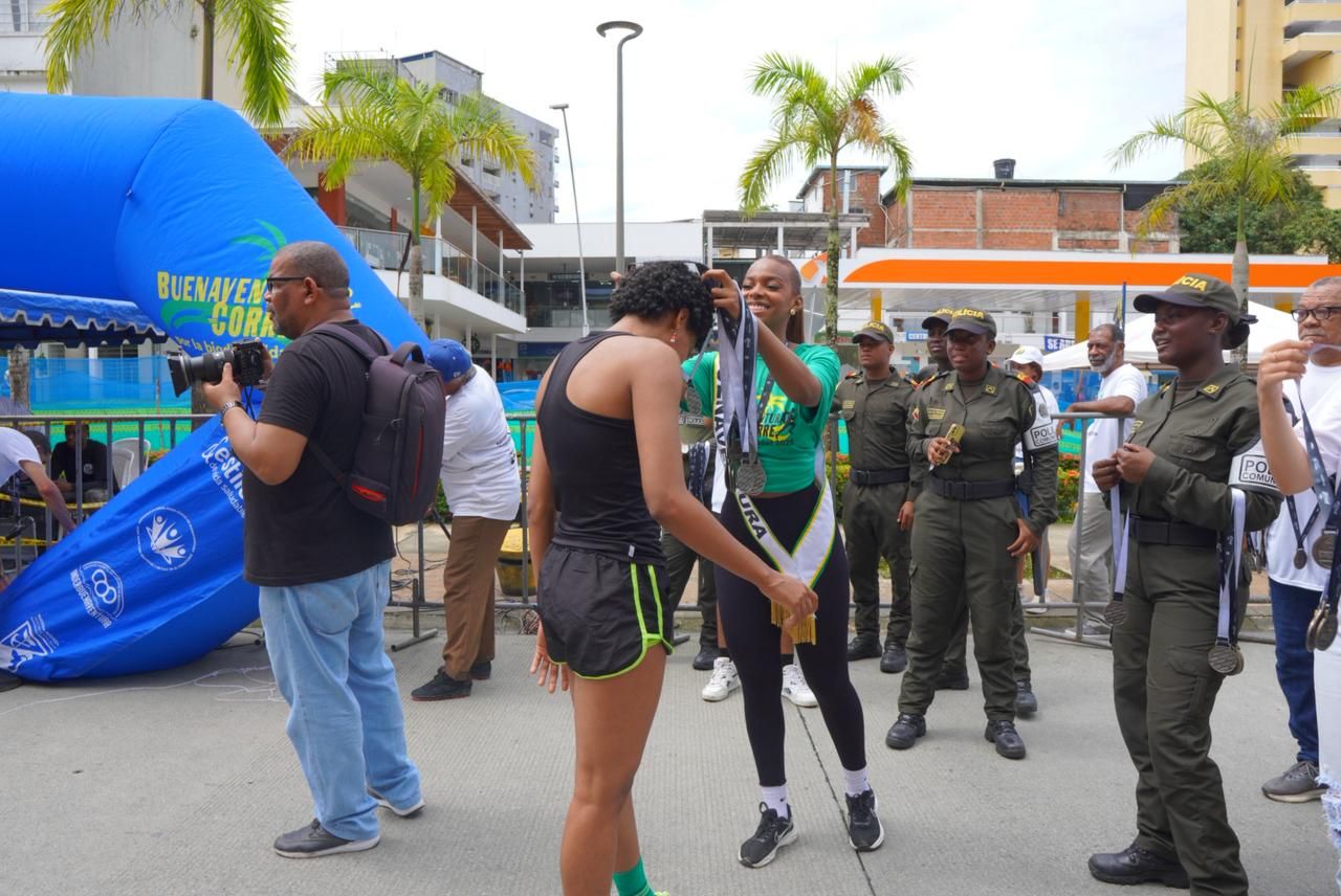 Más de 2.500 personas participaron en la carrera atlética ‘Buenaventura Corre por su Identidad’ 2025