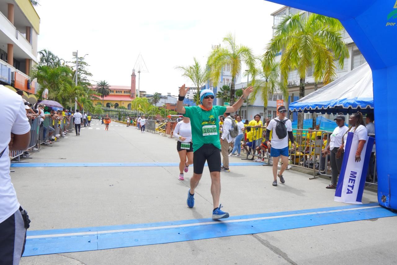 Más de 2.500 personas participaron en la carrera atlética ‘Buenaventura Corre por su Identidad’ 2025