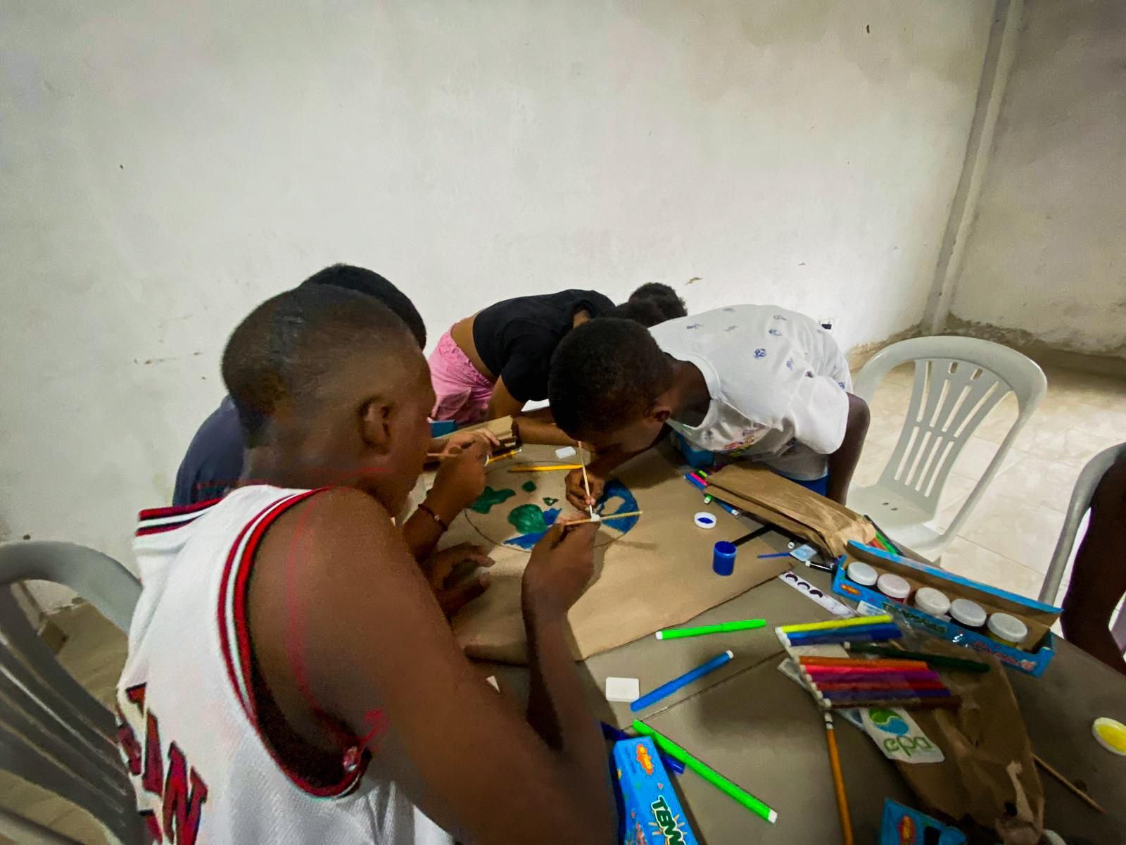 EPA Buenaventura impulsa la educación ambiental a través del arte mural