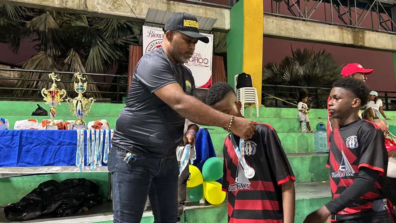 Festivales de natación, voleibol y fútbol enmarcaron la agenda deportiva durante el fin de semana en el Distrito