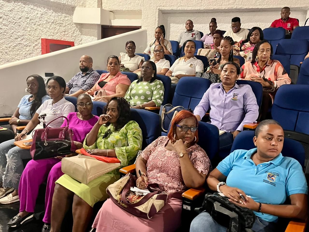 Funcionarios de Buenaventura se capacitan en plataforma SISNET para optimizar la gesti&oacute;n p&uacute;blica