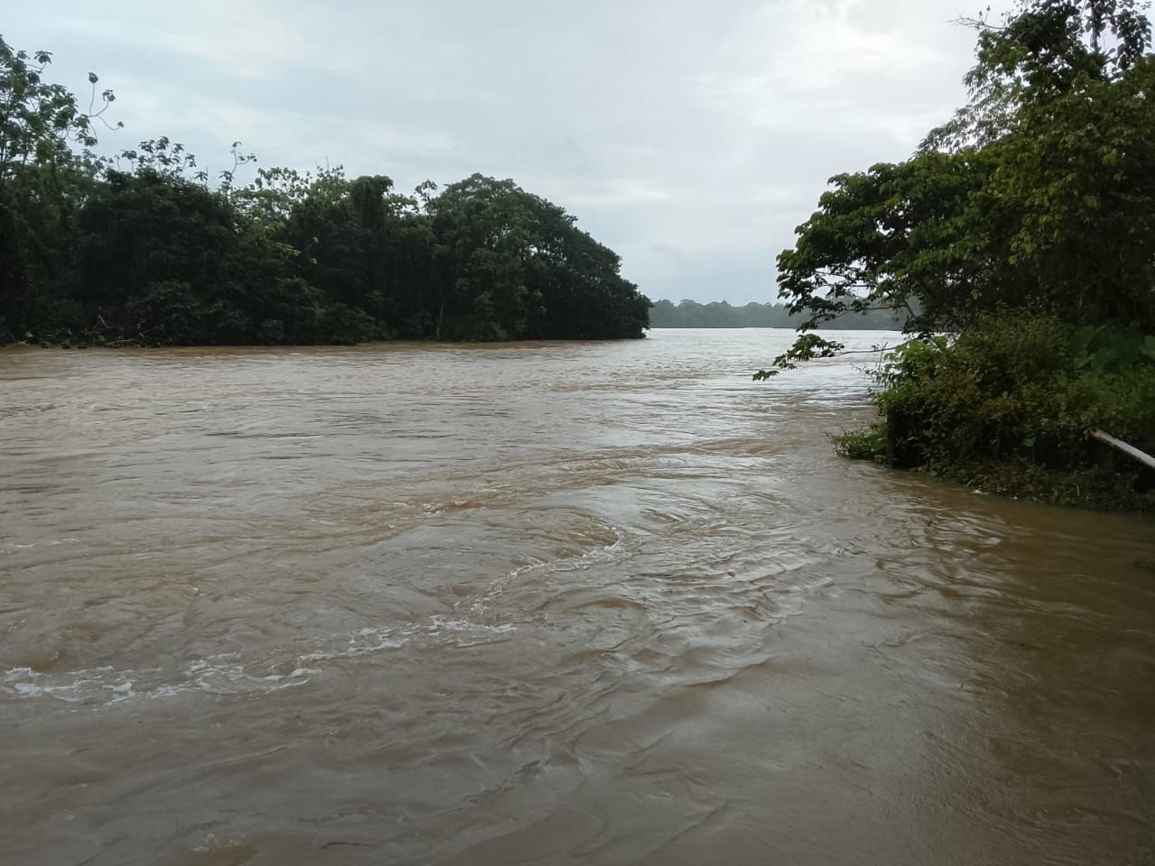 La Alcald&iacute;a de Buenaventura se desplaza hasta Bajo Calima para realizar el censo de familias afectadas por la ola invernal