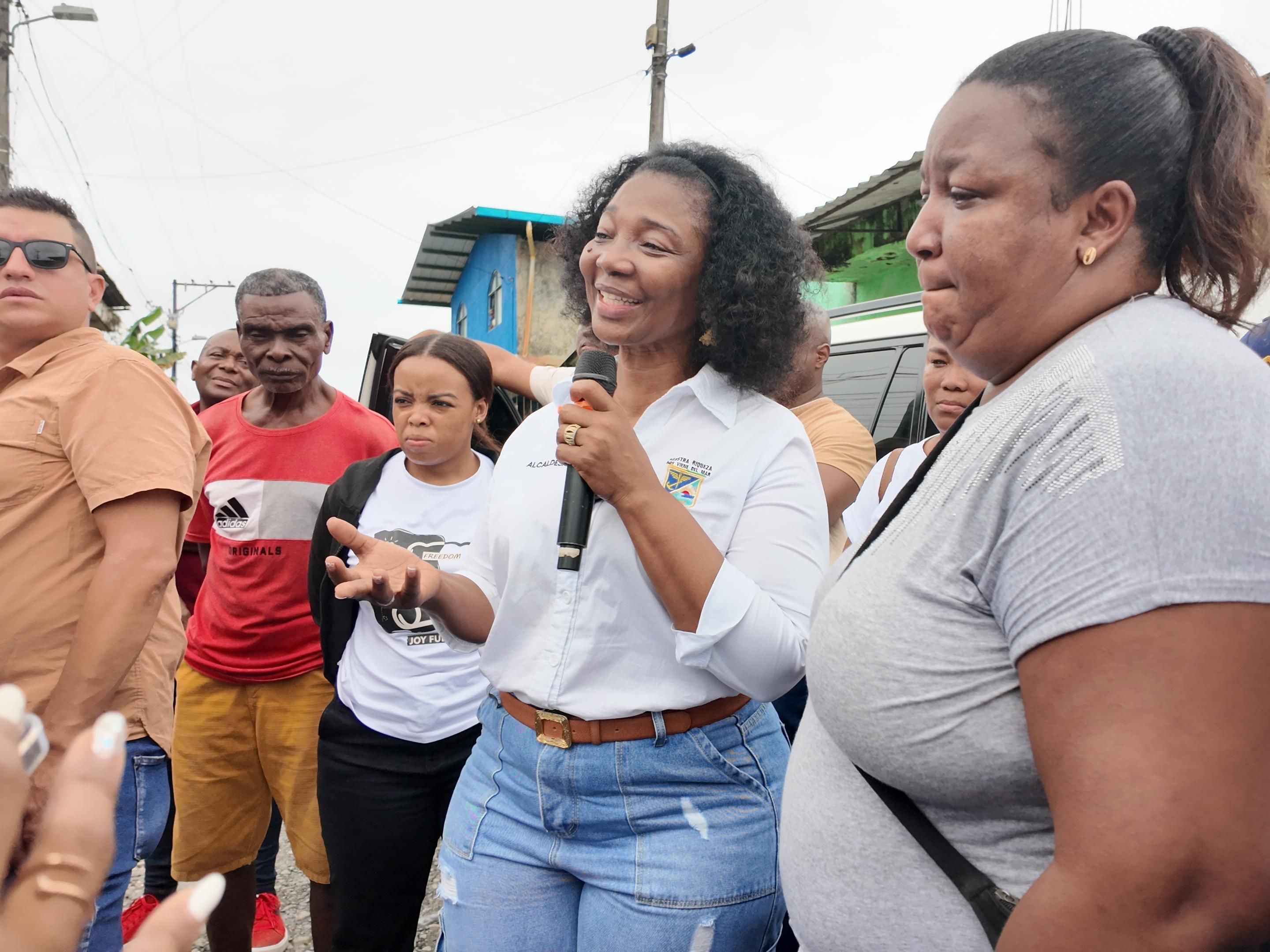 El Consejo de Gobierno a la Calle lleg&oacute; a la Comuna 8