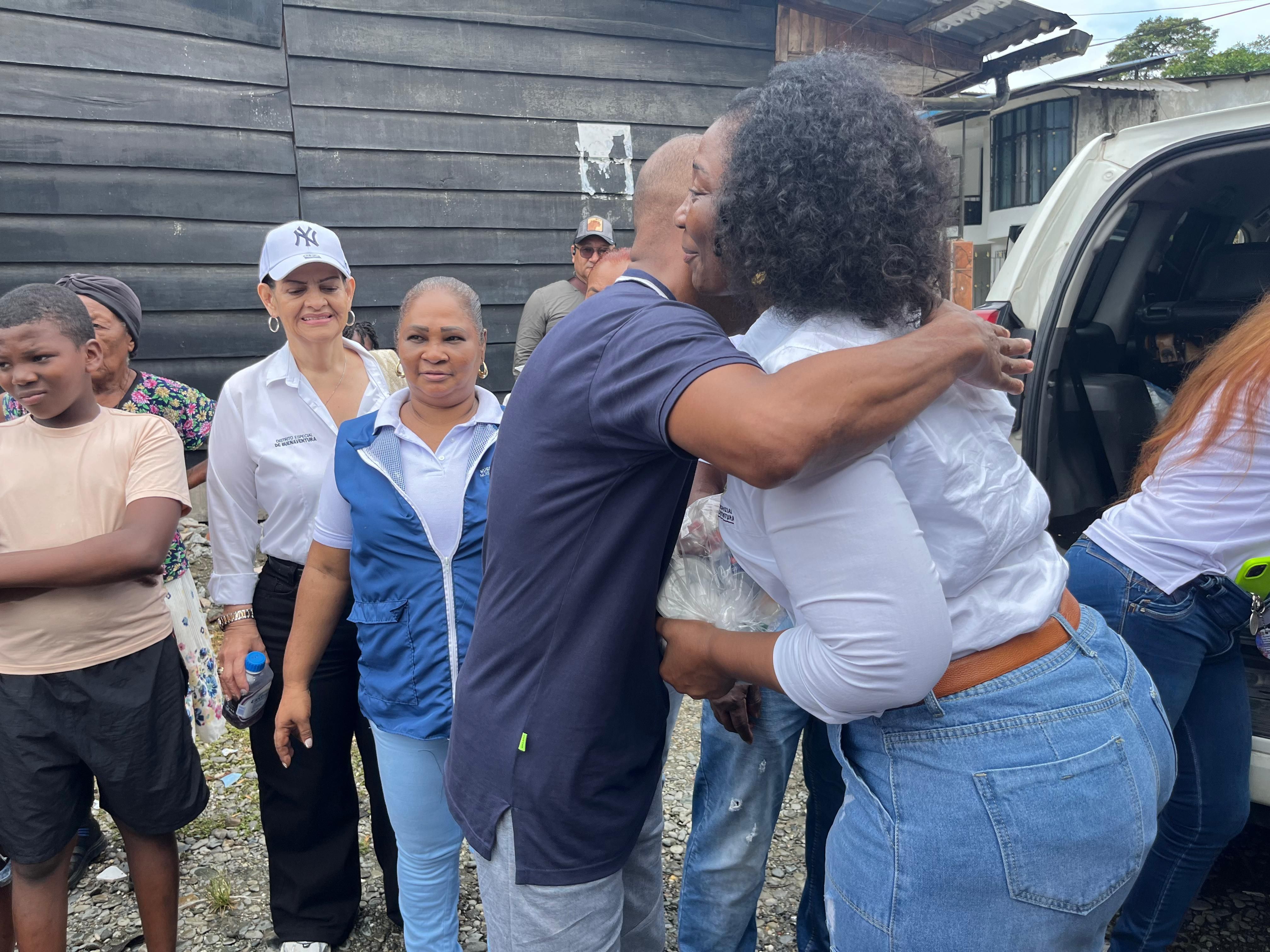 El Consejo de Gobierno a la Calle lleg&oacute; a la Comuna 8