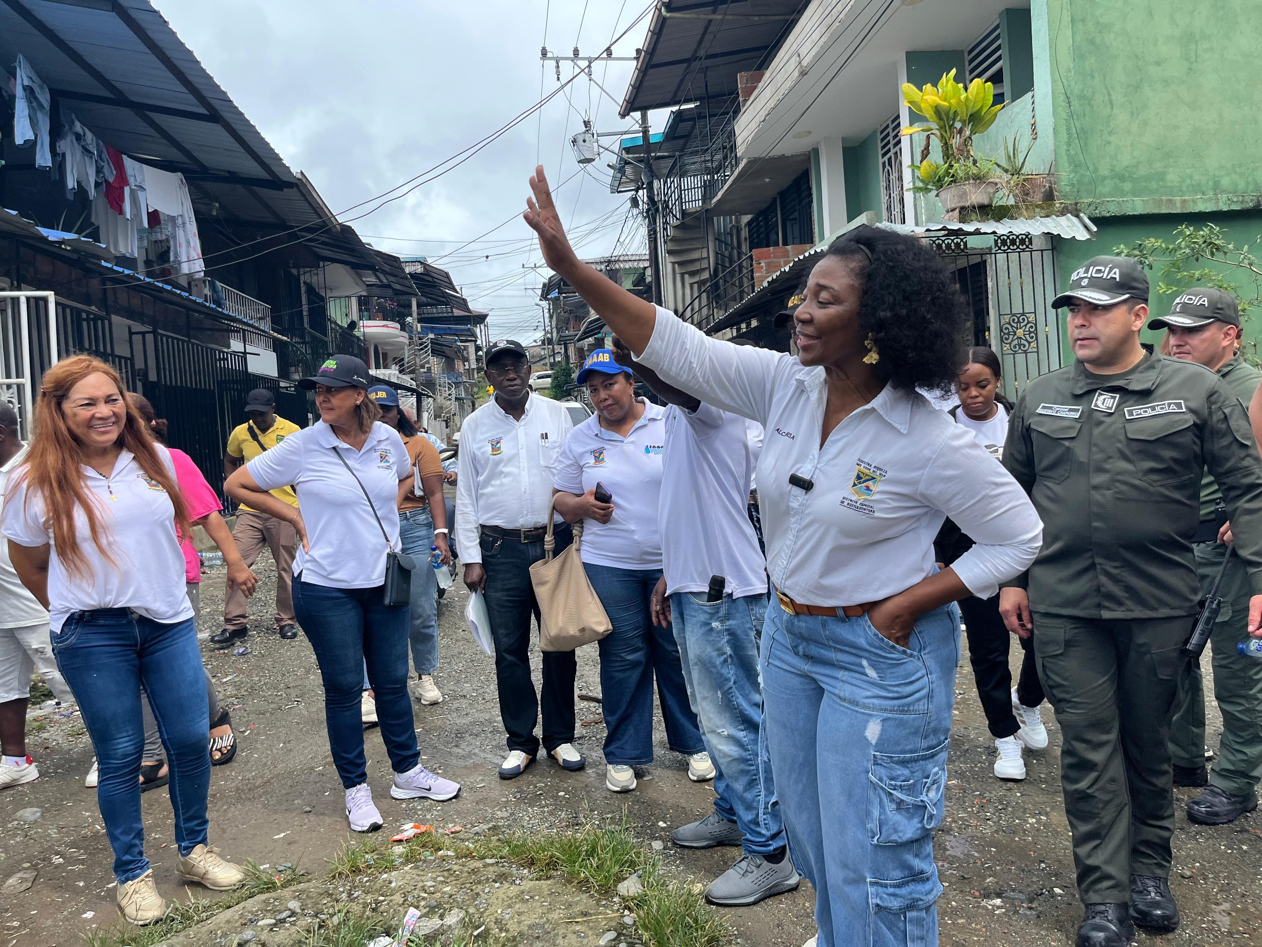 El Consejo de Gobierno a la Calle lleg&oacute; a la Comuna 8