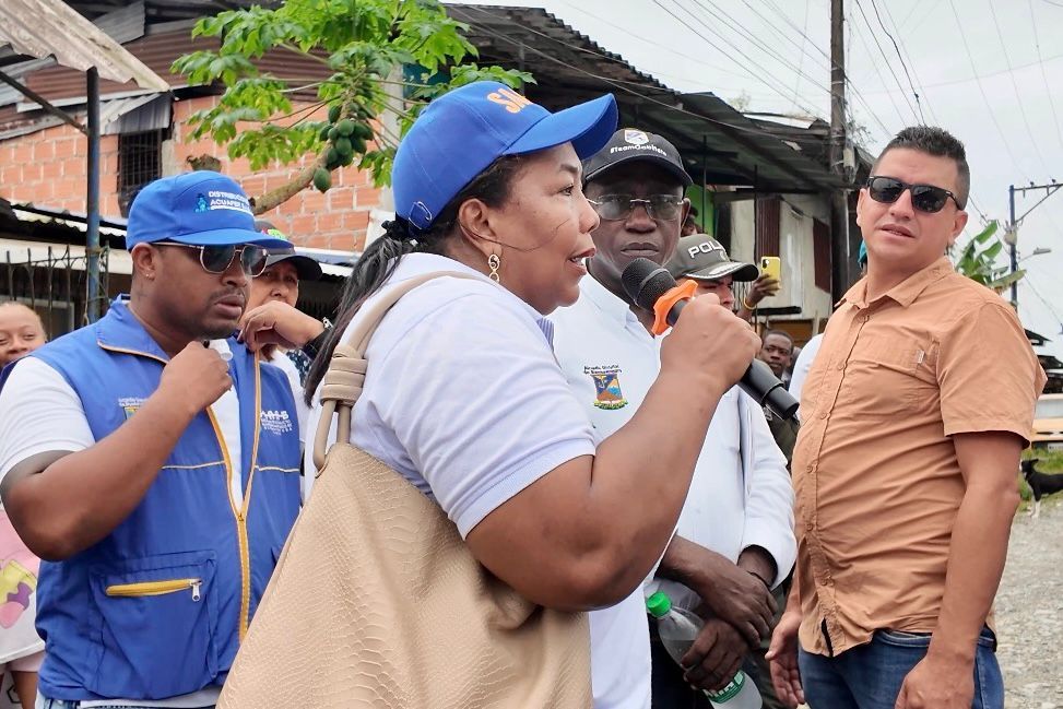 El Consejo de Gobierno a la Calle lleg&oacute; a la Comuna 8