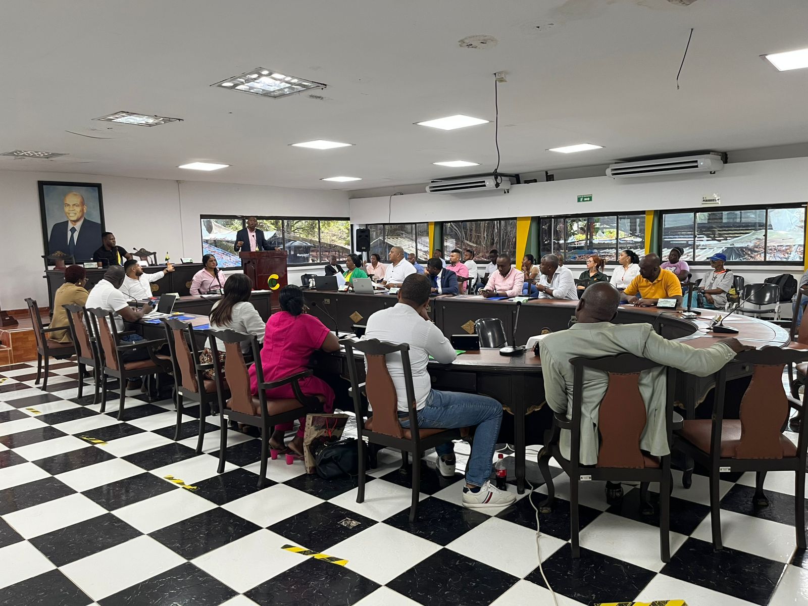 Administraci&oacute;n Distrital presenta avances en materia de alumbrado p&uacute;blico ante el Concejo de Buenaventura