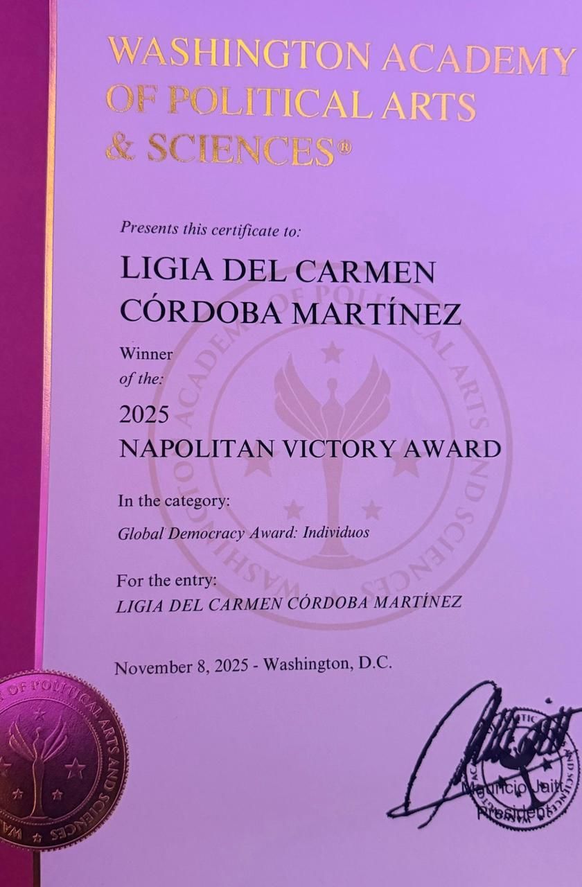 Alcaldesa de Buenaventura recibe el Premio Global Democracy Awards en Estados Unidos