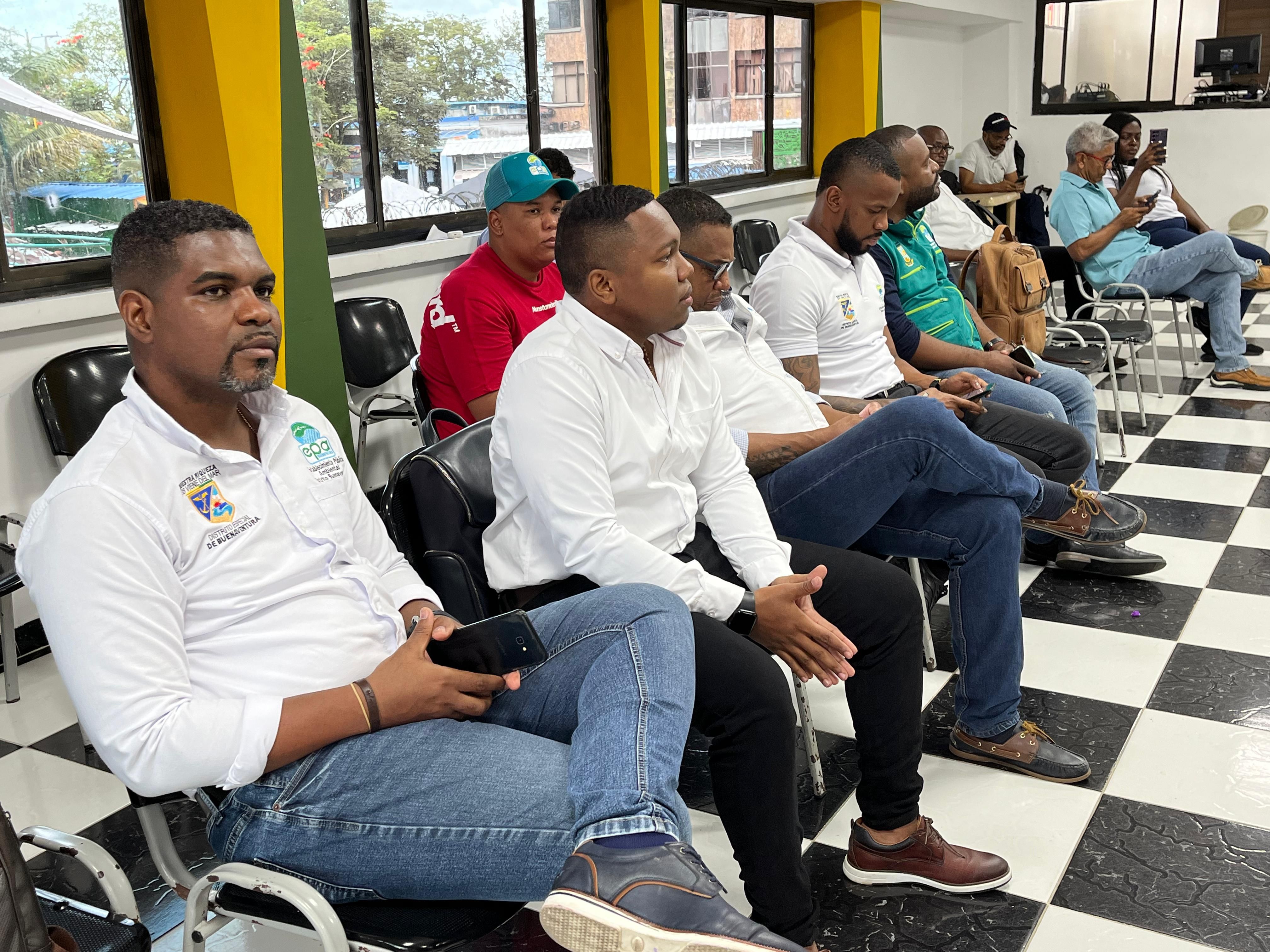 Jefe de la Oficina de Medio Ambiente sustent&oacute; gesti&oacute;n 2024 durante sesi&oacute;n de control pol&iacute;tico en el Concejo de Buenaventura