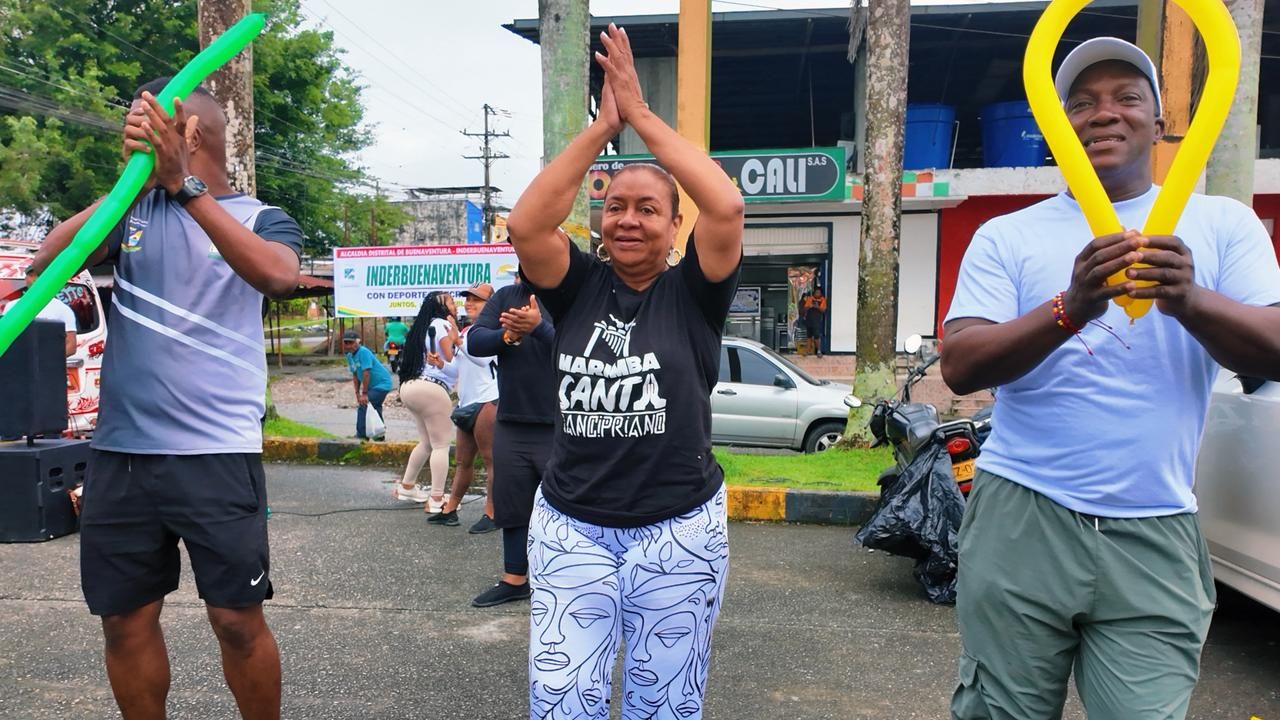 M&aacute;s de 800 personas participaron en el gran ciclopaseo Camino al Dagua, que fortaleci&oacute; el deporte, la integraci&oacute;n y la econom&iacute;a local