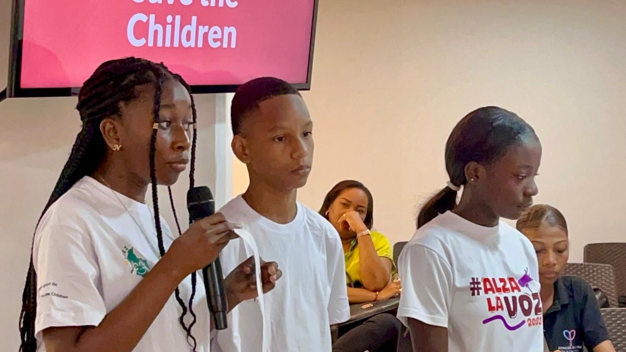 Ni&ntilde;ez de Buenaventura lidera di&aacute;logo hist&oacute;rico con autoridades para exigir avances en sus derechos