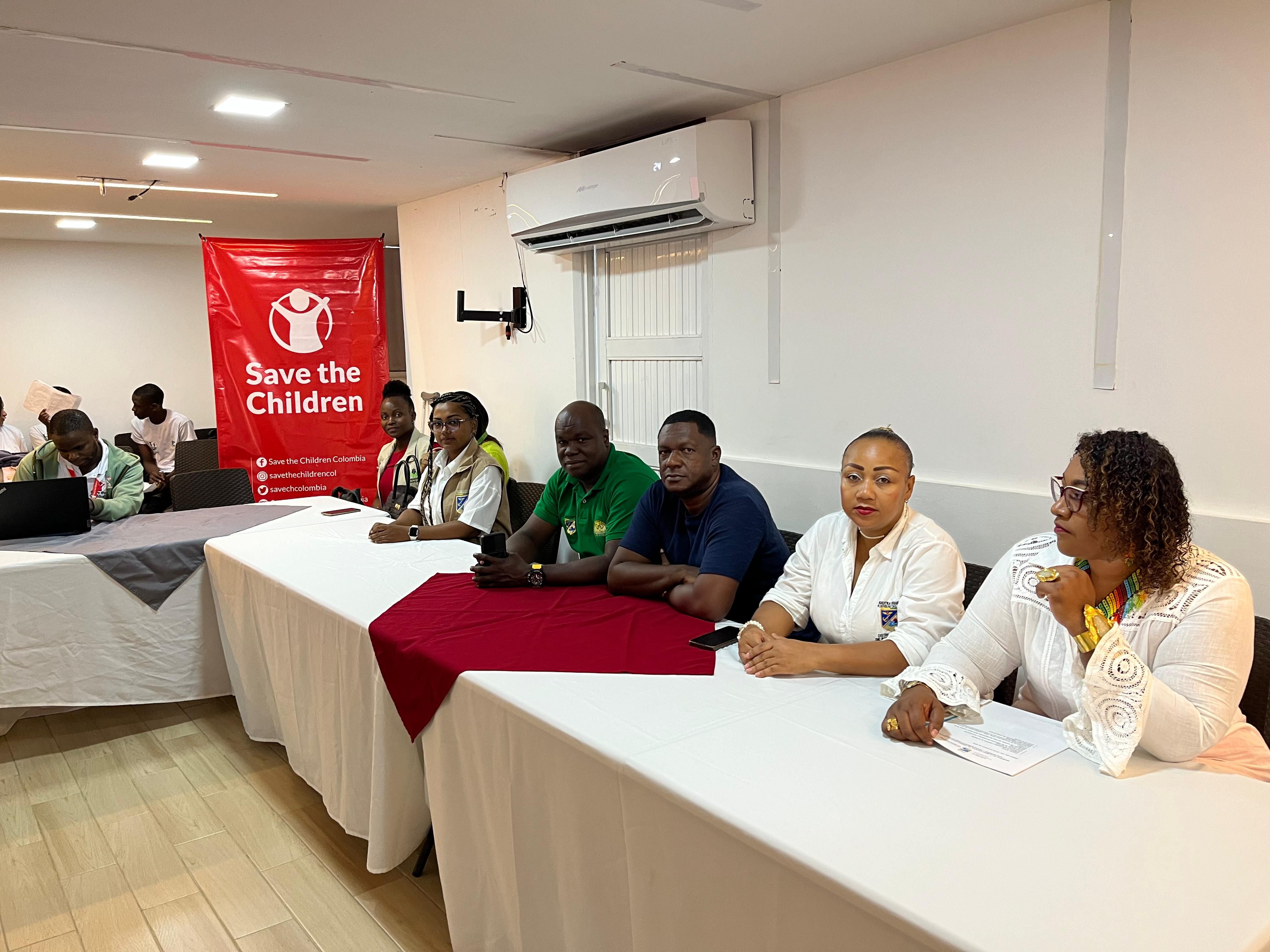 Ni&ntilde;ez de Buenaventura lidera di&aacute;logo hist&oacute;rico con autoridades para exigir avances en sus derechos