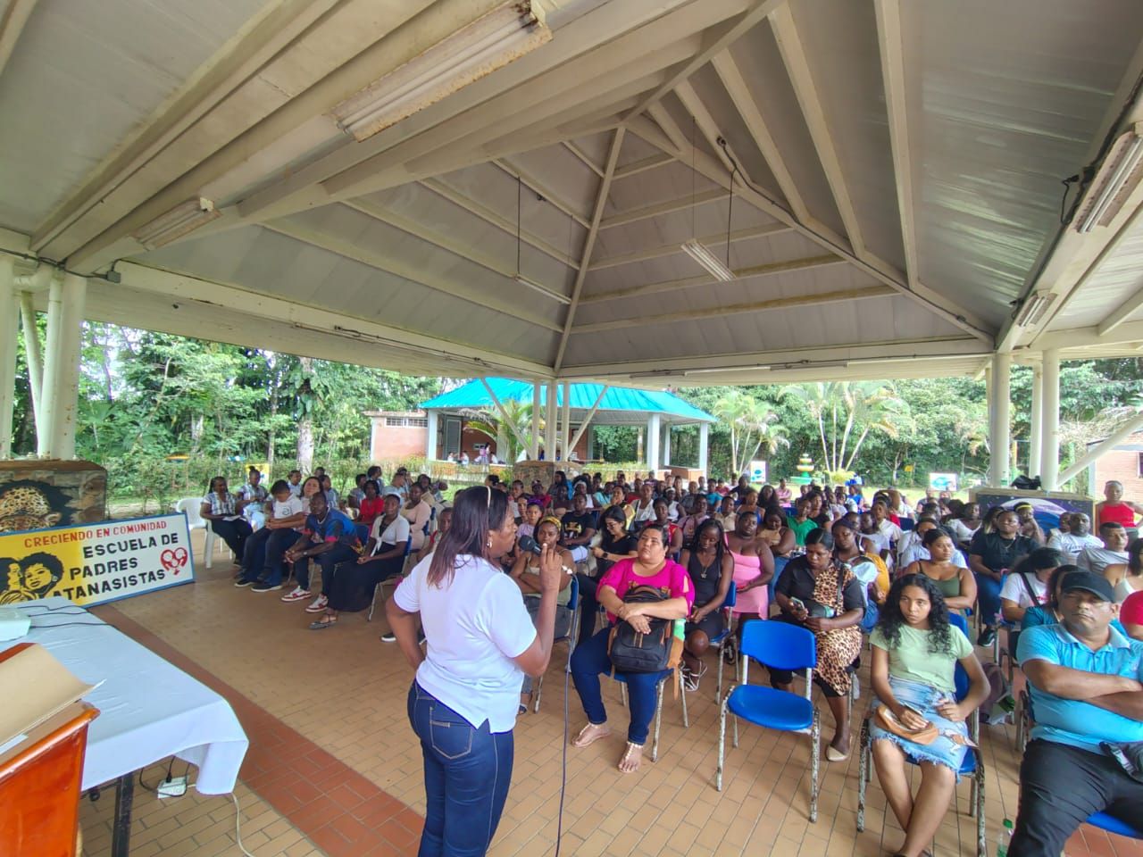 Los planteles educativos Atanasio Girardot y Las Am&eacute;ricas de Buenaventura representar&aacute;n al Valle del Cauca a nivel nacional