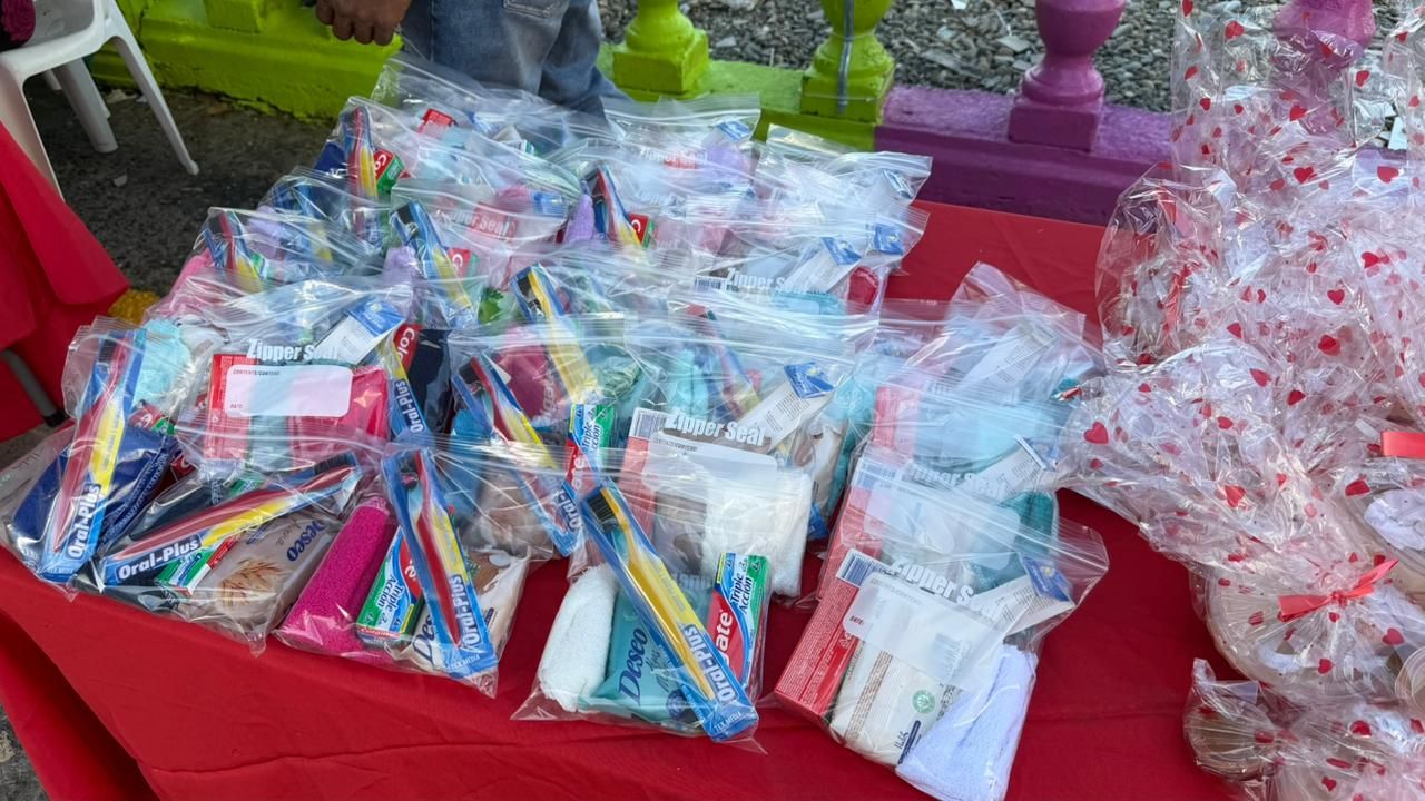 Alcald&iacute;a Distrital de Buenaventura conmemor&oacute; el D&iacute;a del Habitante de Calle con jornada de atenci&oacute;n integral y encendido del alumbrado navide&ntilde;o