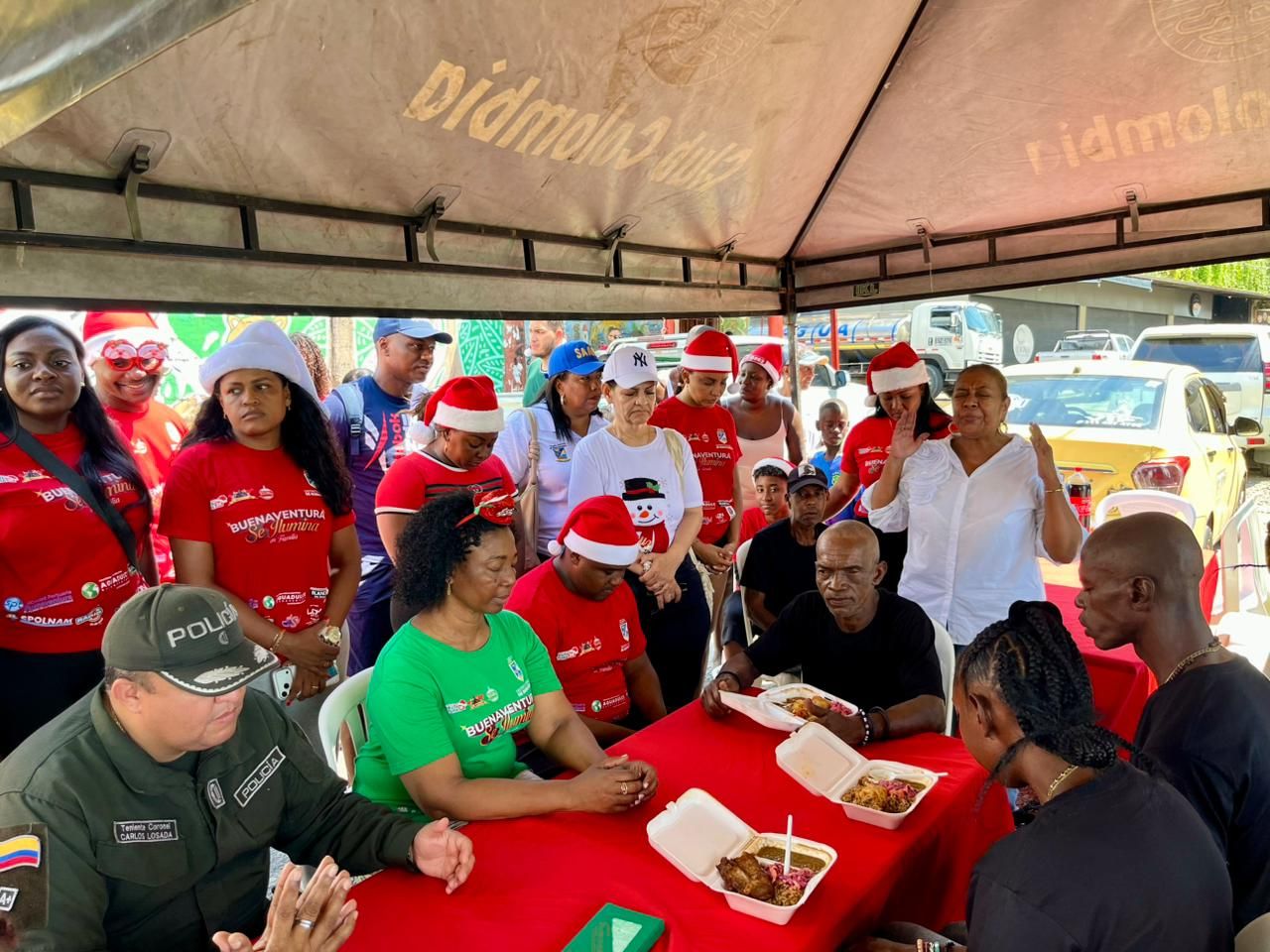 Alcald&iacute;a Distrital de Buenaventura conmemor&oacute; el D&iacute;a del Habitante de Calle con jornada de atenci&oacute;n integral y encendido del alumbrado navide&ntilde;o