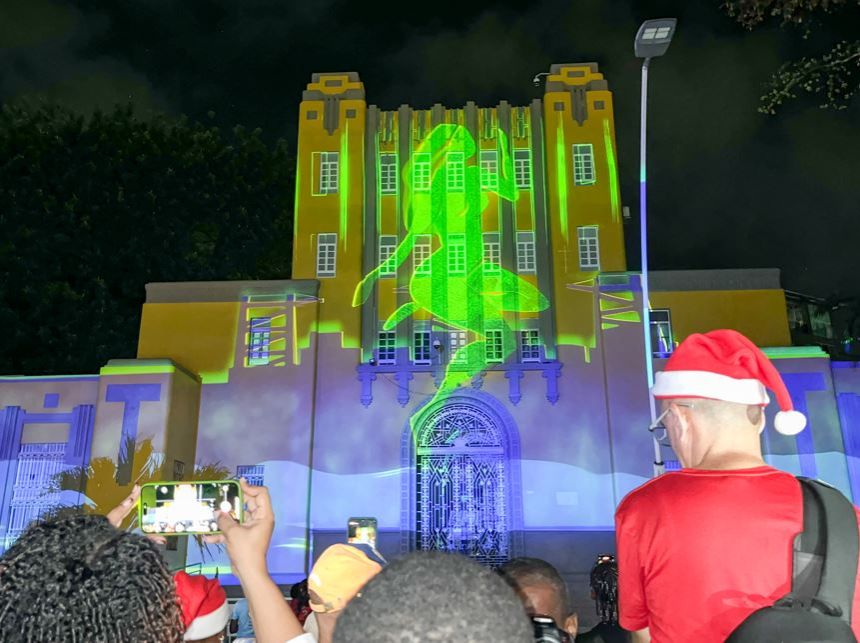 La Luz de la esperanza renace en el Distrito! Buenaventura encendi&oacute; el coraz&oacute;n de su Navidad