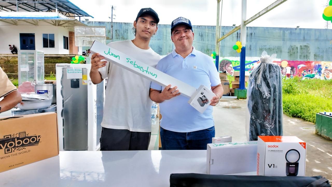 Buenaventura apuesta por su futuro: J&oacute;venes y personas con discapacidad reciben herramientas para emprender