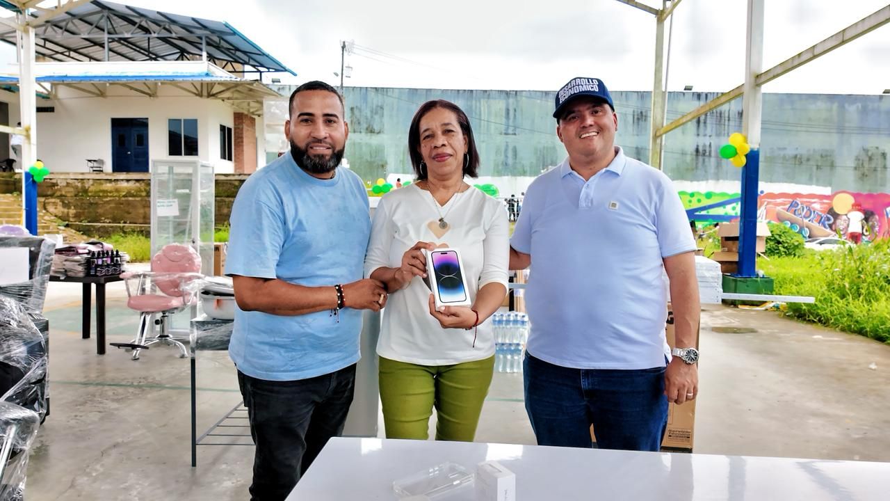 Buenaventura apuesta por su futuro: J&oacute;venes y personas con discapacidad reciben herramientas para emprender