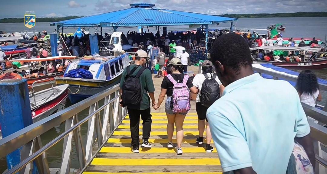 Buenaventura est&aacute; lista para recibir a propios y visitantes durante este puente festivo