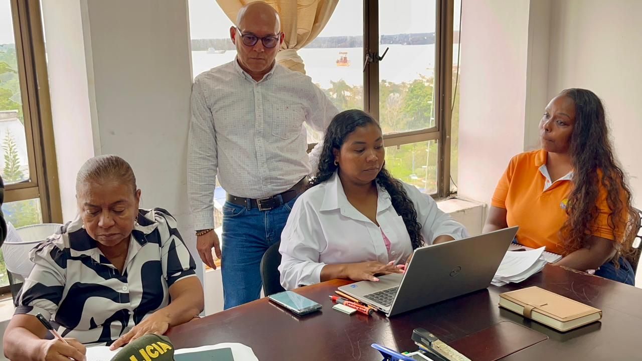 Alcald&iacute;a anuncia nuevos horarios de recolecci&oacute;n y sanciones por mala disposici&oacute;n de residuos s&oacute;lidos en Buenaventura