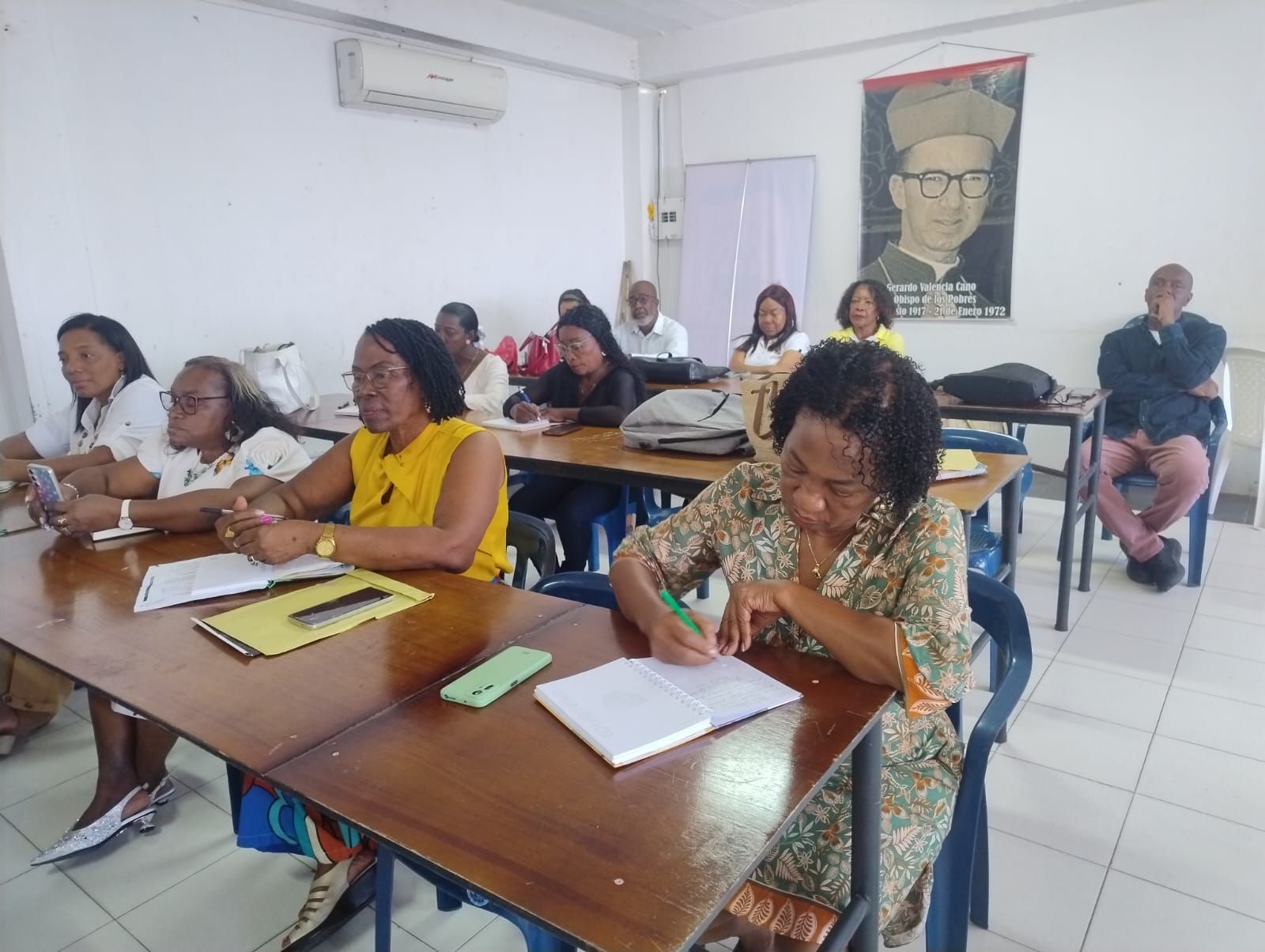 Secretar&iacute;a de Etnoeducaci&oacute;n trabaja en planeaci&oacute;n del a&ntilde;o lectivo con rectores de planteles urbanos y rurales del Distrito