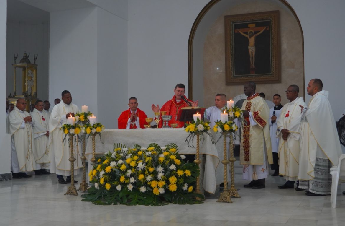 Buenaventura conmemor&oacute; con misa intercultural el legado de Monse&ntilde;or Gerardo Valencia Cano