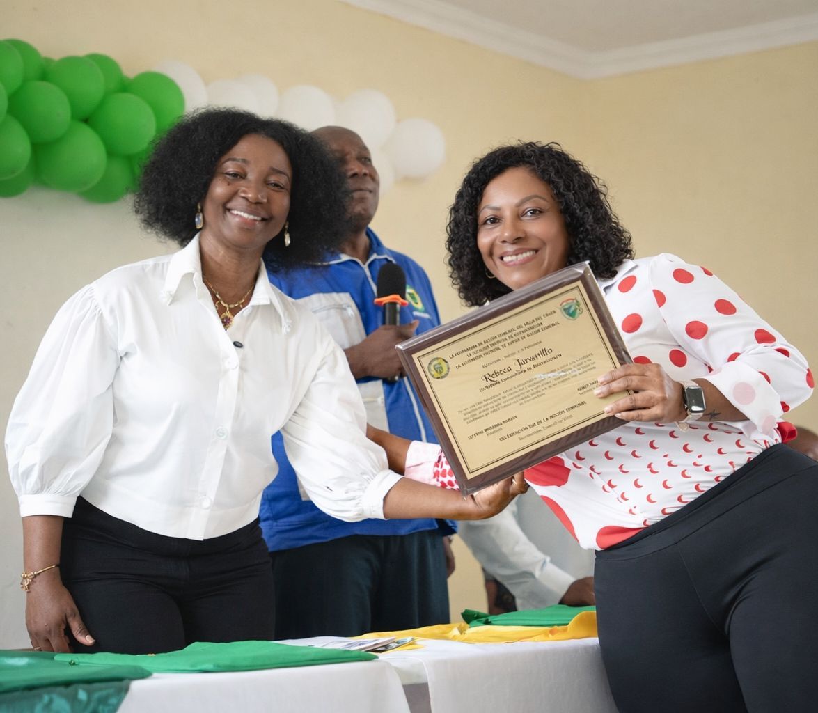 Alcald&iacute;a de Buenaventura reafirma su compromiso con la acci&oacute;n comunal en jornada de reconocimiento